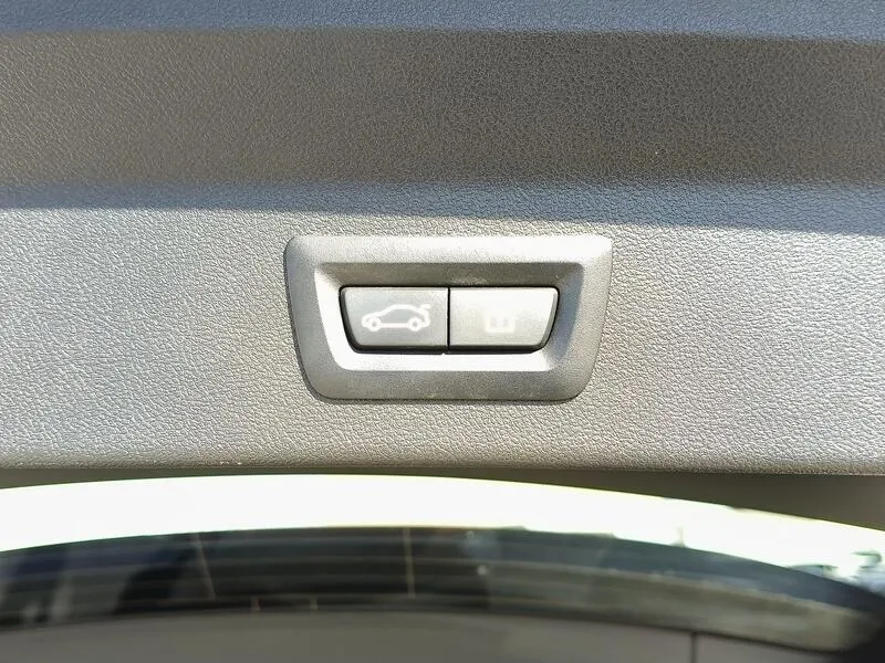 BMW X3 xDrive30e xLine Edicion M Sport 50 años - foto 42