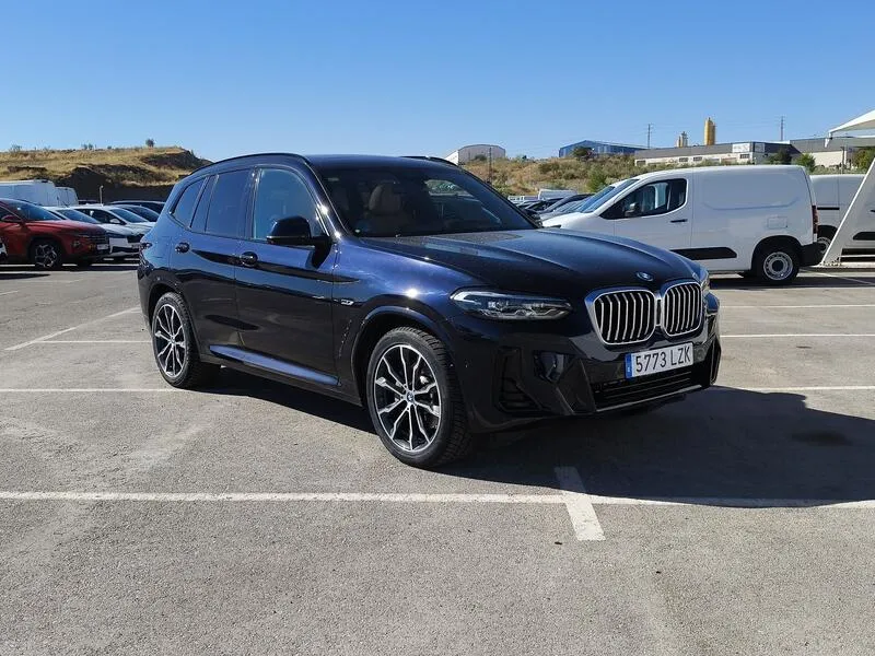 BMW X3 xDrive30e xLine Edicion M Sport 50 años - foto 8
