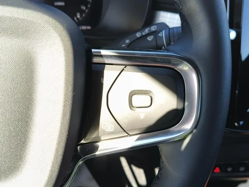 Volvo XC40 1.5 T4 Recharge PHEV Core - foto 22