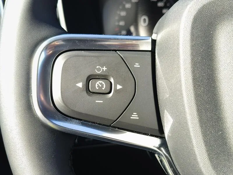 Volvo XC40 1.5 T4 Recharge PHEV Core - foto 24