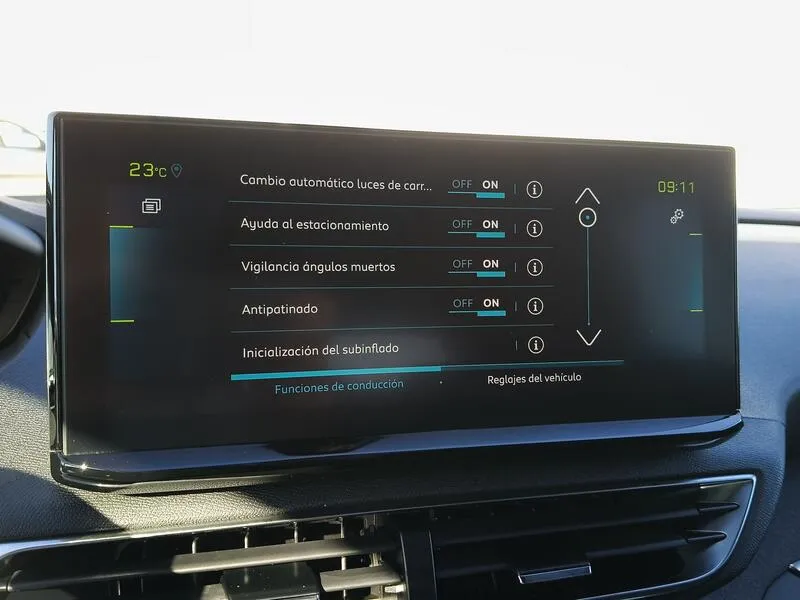 Peugeot 3008 225 e-EAT8 Allure - foto 17