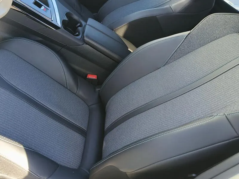 Peugeot 3008 225 e-EAT8 Allure - foto 30
