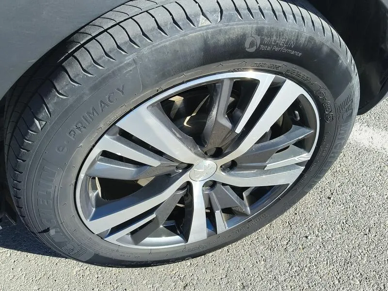 Peugeot 3008 225 e-EAT8 Allure - foto 43