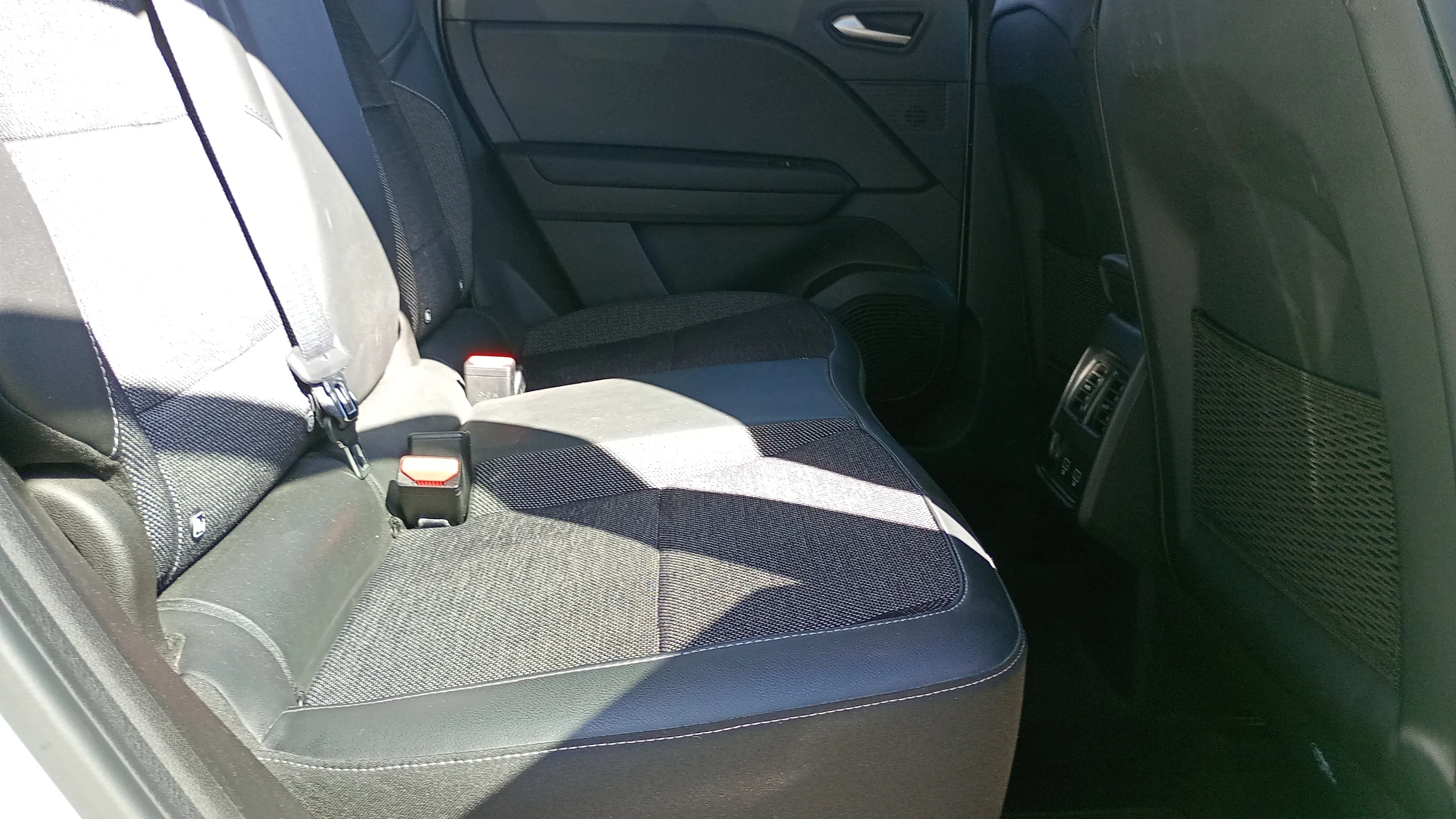 Renault Captur Zen Blue dCi EDC - foto 24