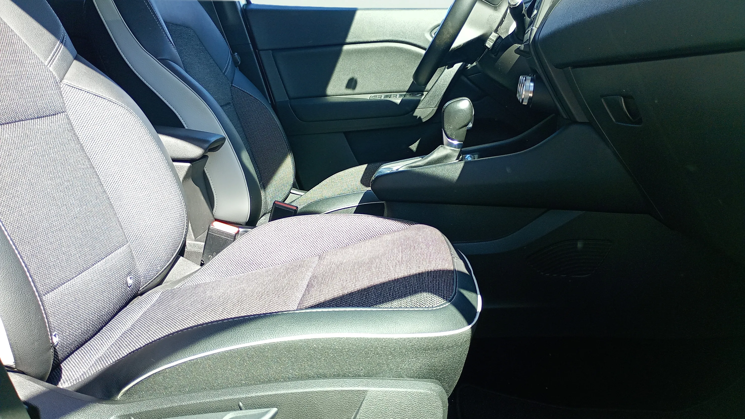 Renault Captur Zen Blue dCi EDC - foto 25