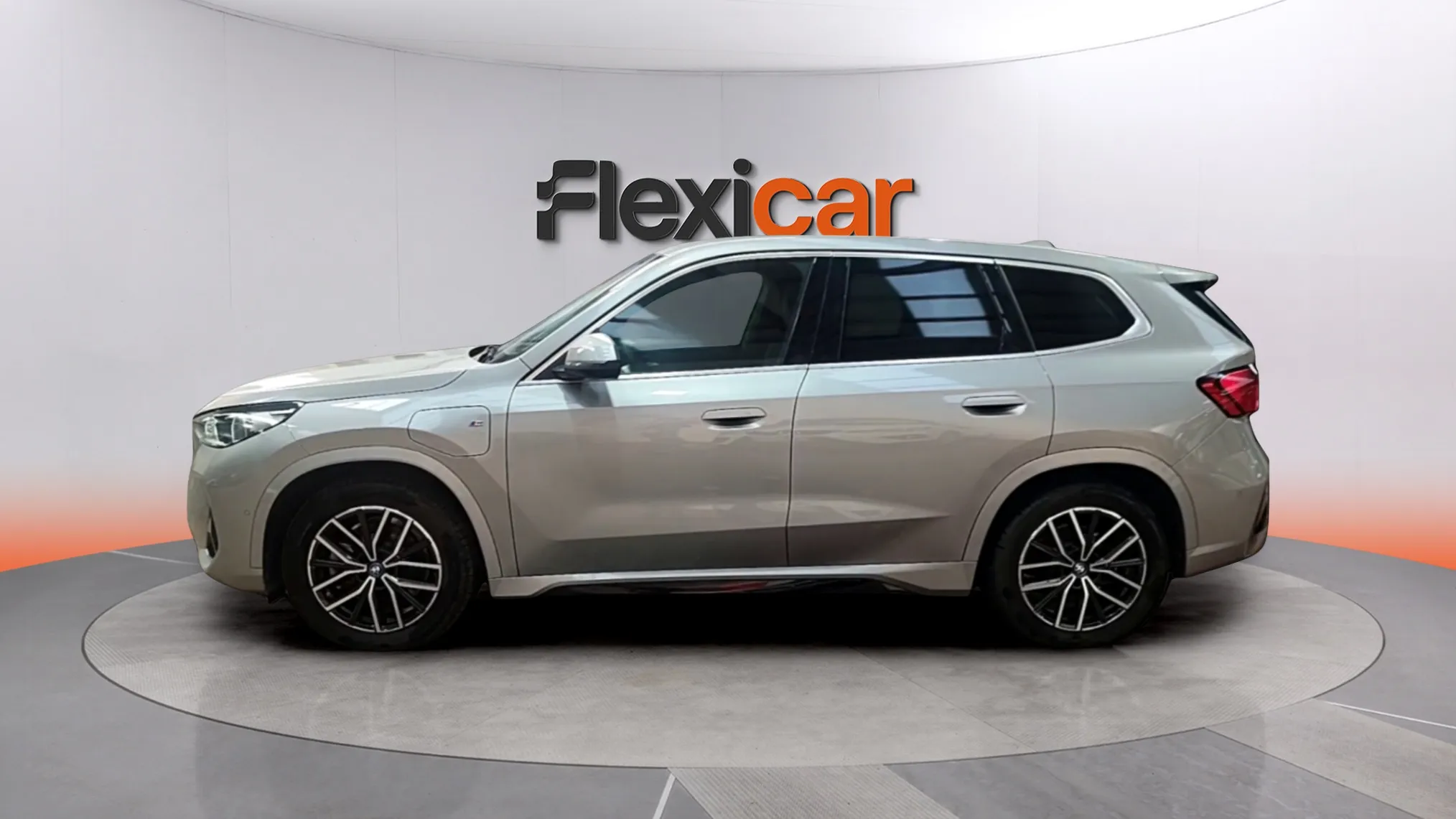 BMW X1 xDrive25e - foto 4