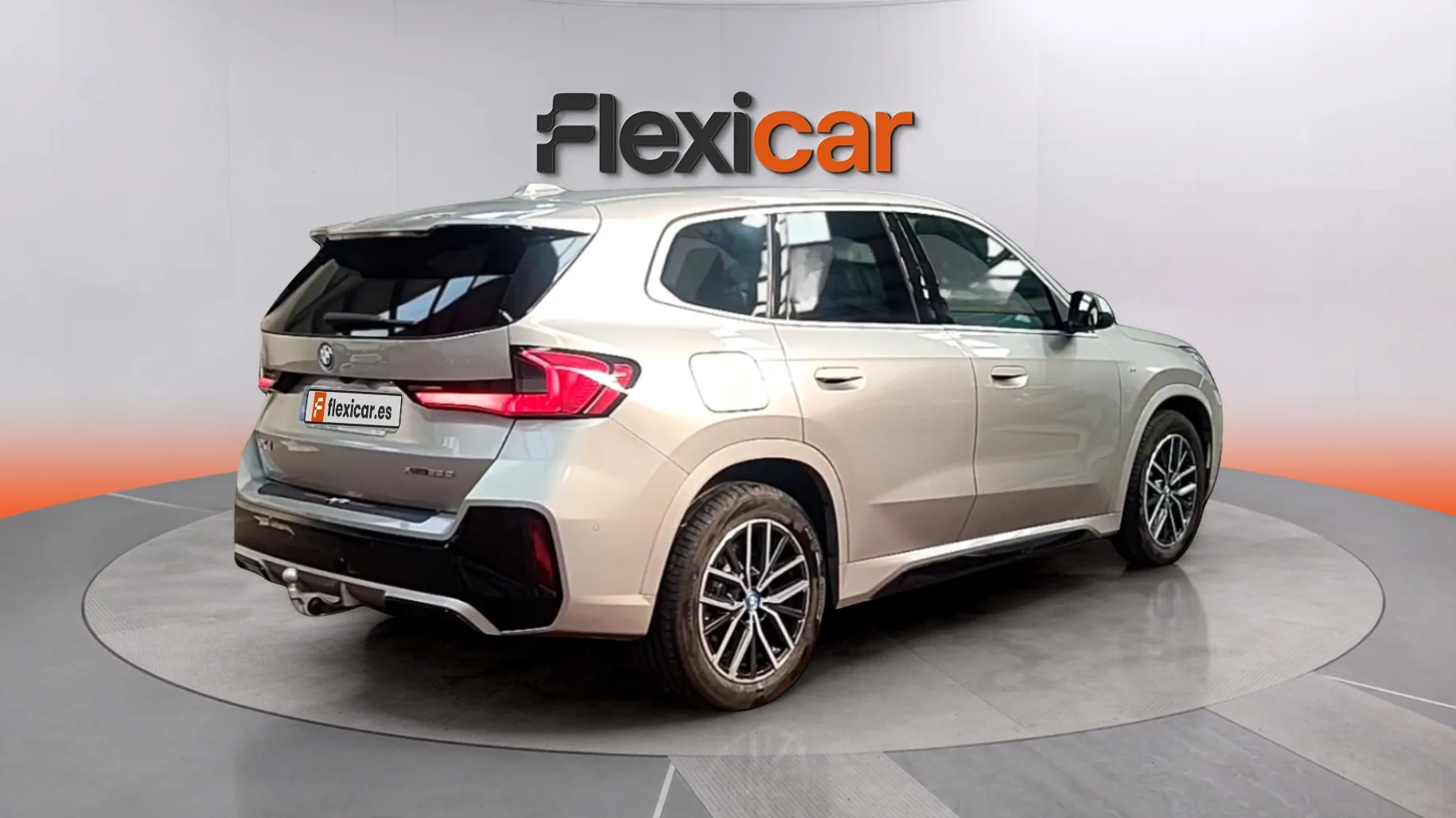 BMW X1 xDrive25e - foto 8