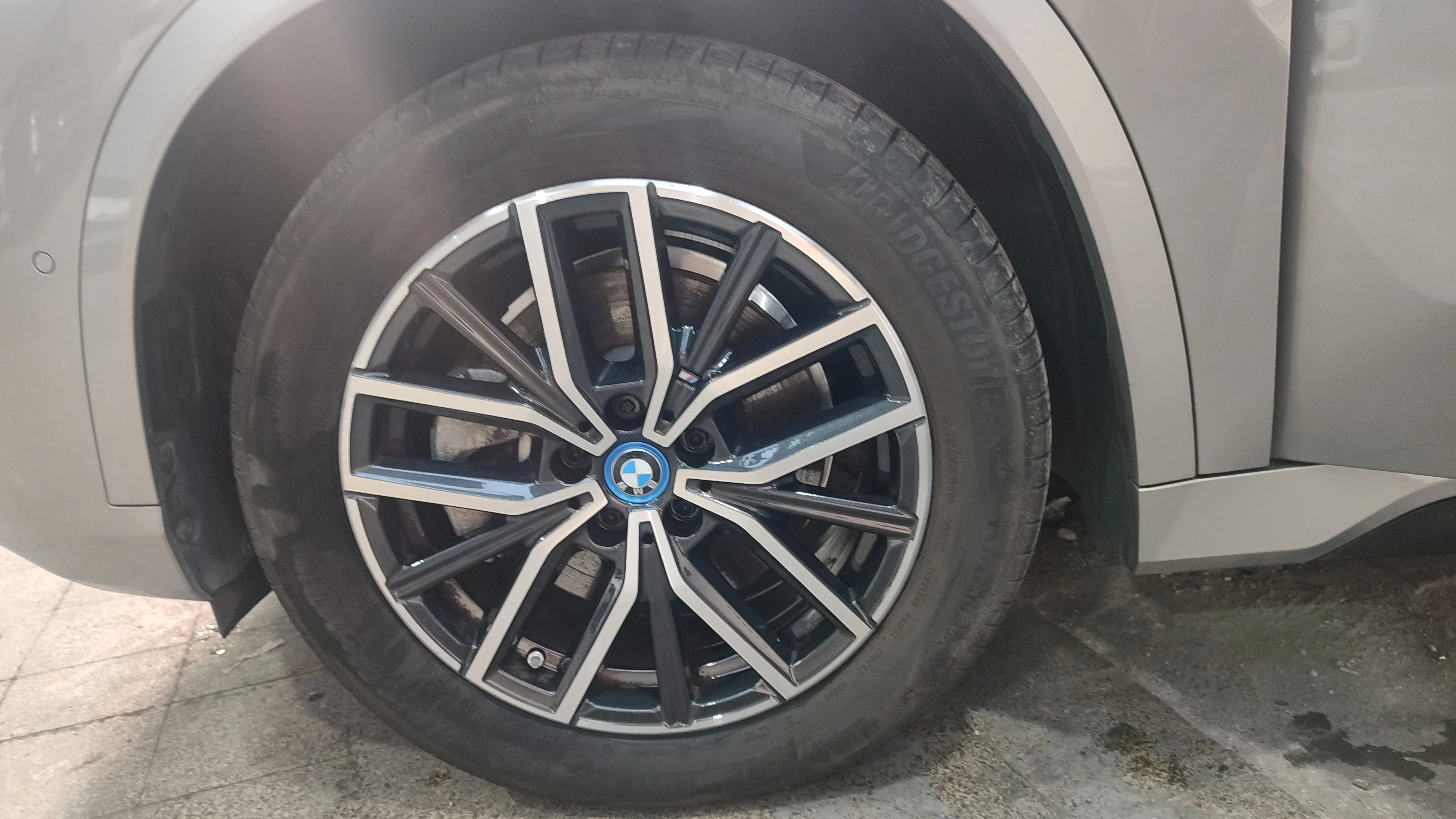 BMW X1 xDrive25e - foto 23