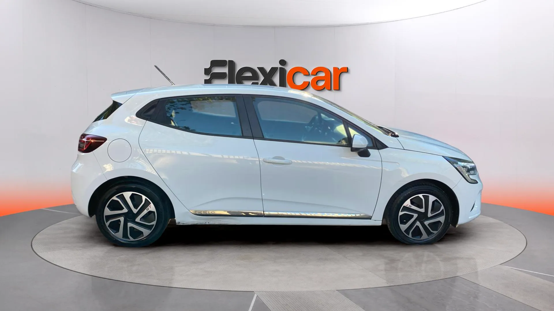 Renault Clio Zen TCe GPF - foto 8