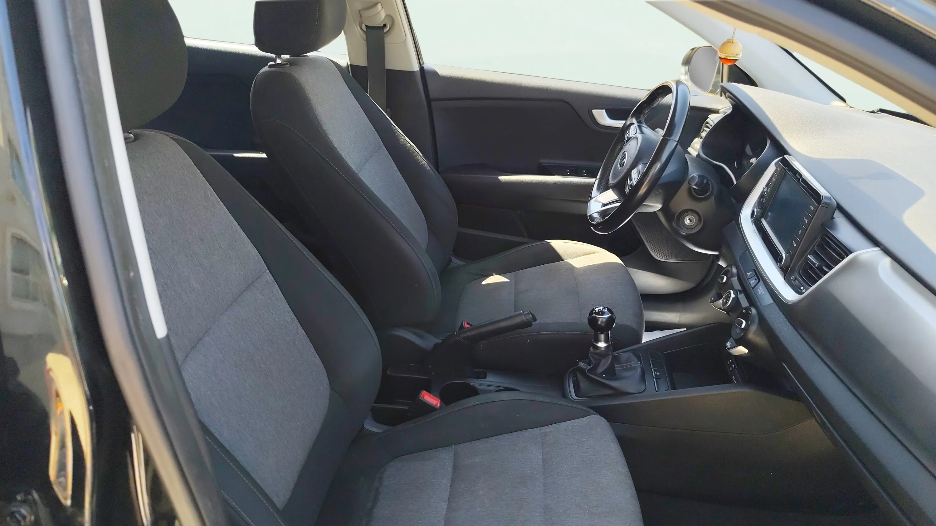 Kia Stonic 1.2 Cvvt Business - foto 22