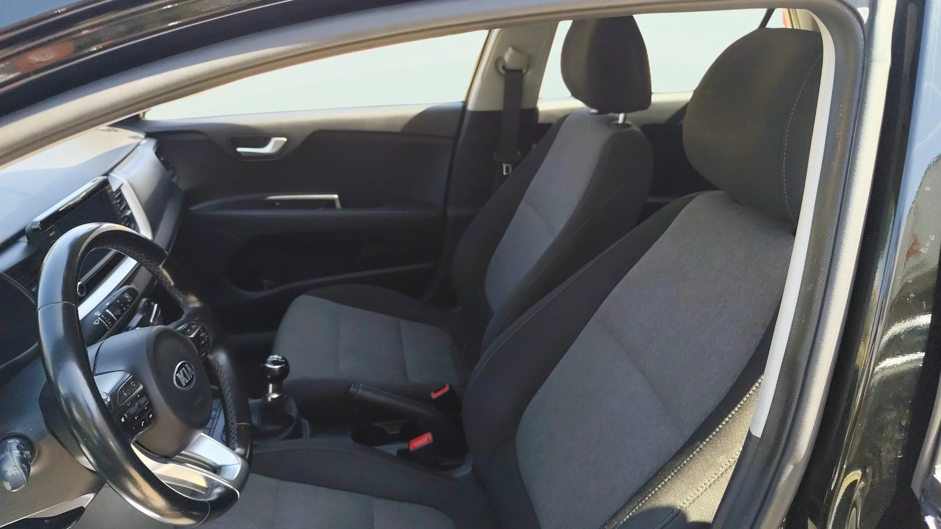Kia Stonic 1.2 Cvvt Business - foto 21
