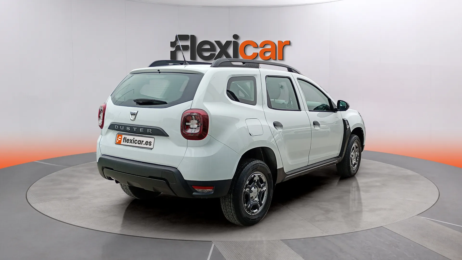 Dacia Duster Essential TCe 4x2 - foto 8