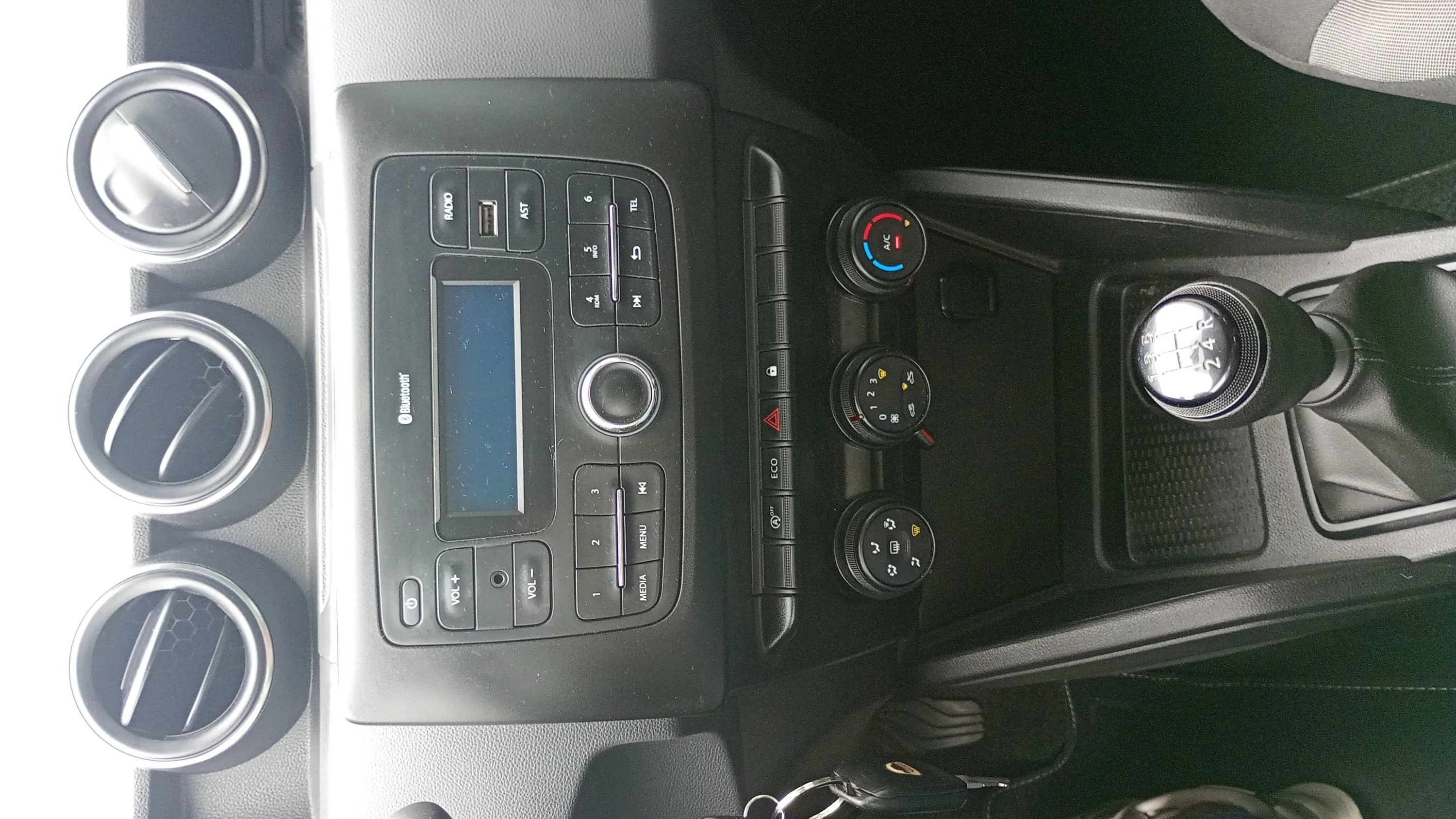 Dacia Duster Essential TCe 4x2 - foto 17