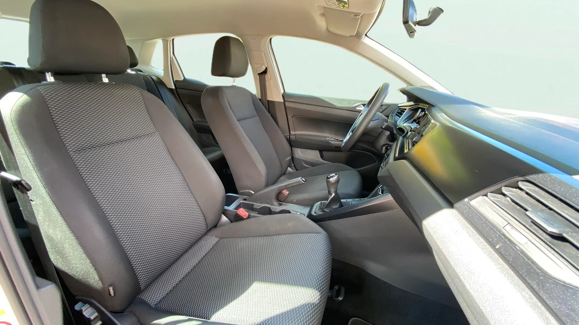 Volkswagen Polo Advance 1.0 - foto 12