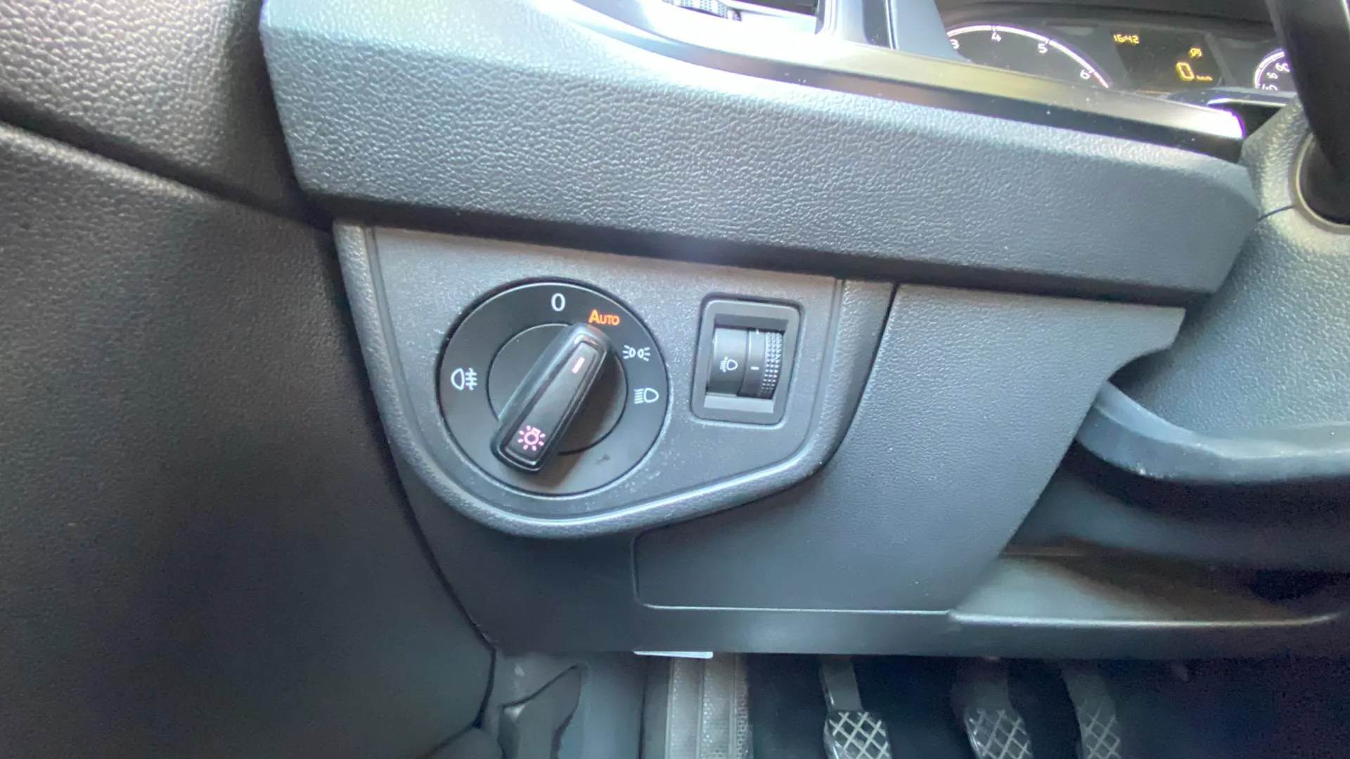 Volkswagen Polo Advance 1.0 - foto 18