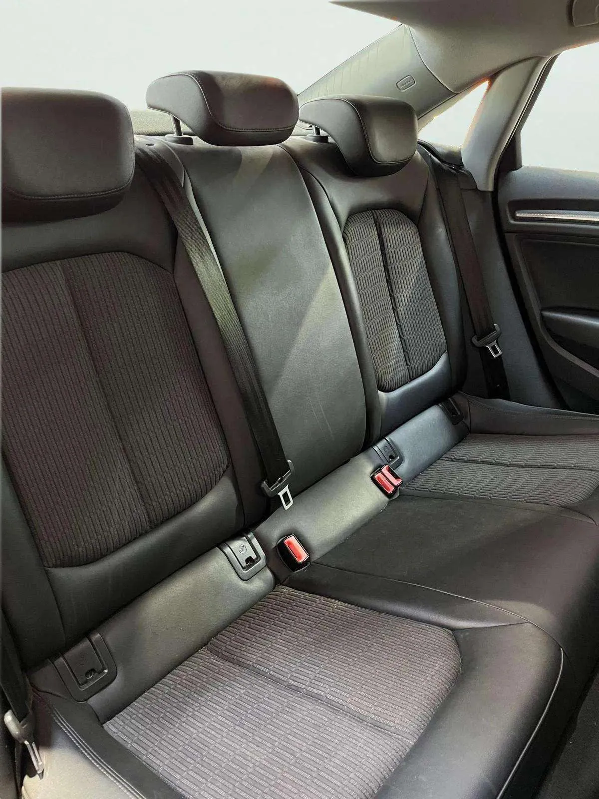 Audi A3 design edition 1.6 TDI Sedan - foto 25