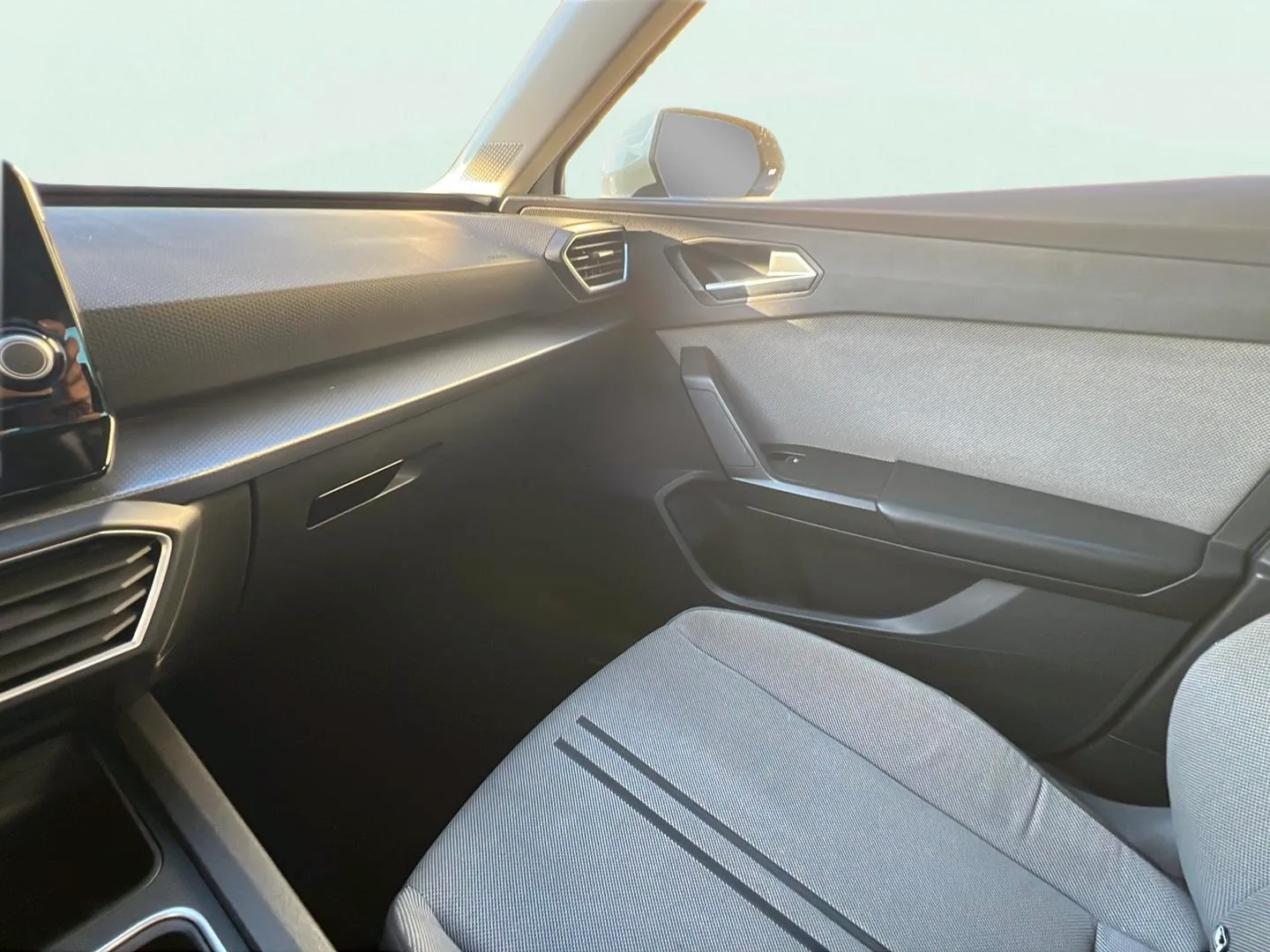SEAT León 1.0 eTSI DSG-7 Style - foto 23