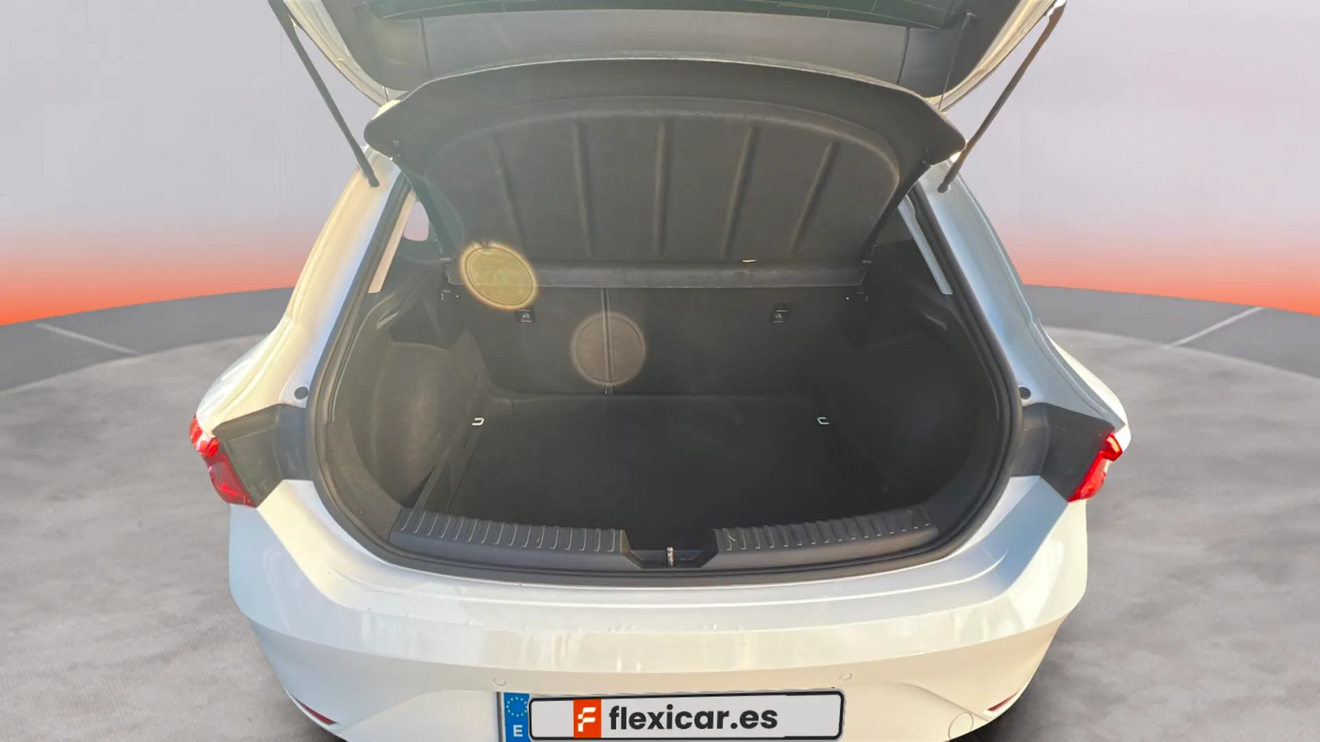 SEAT León 1.0 eTSI DSG-7 Style - foto 16