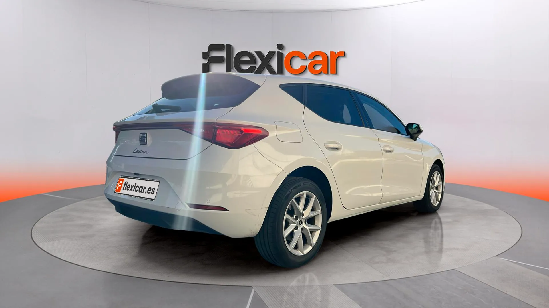 SEAT León 1.0 eTSI DSG-7 Style - foto 7