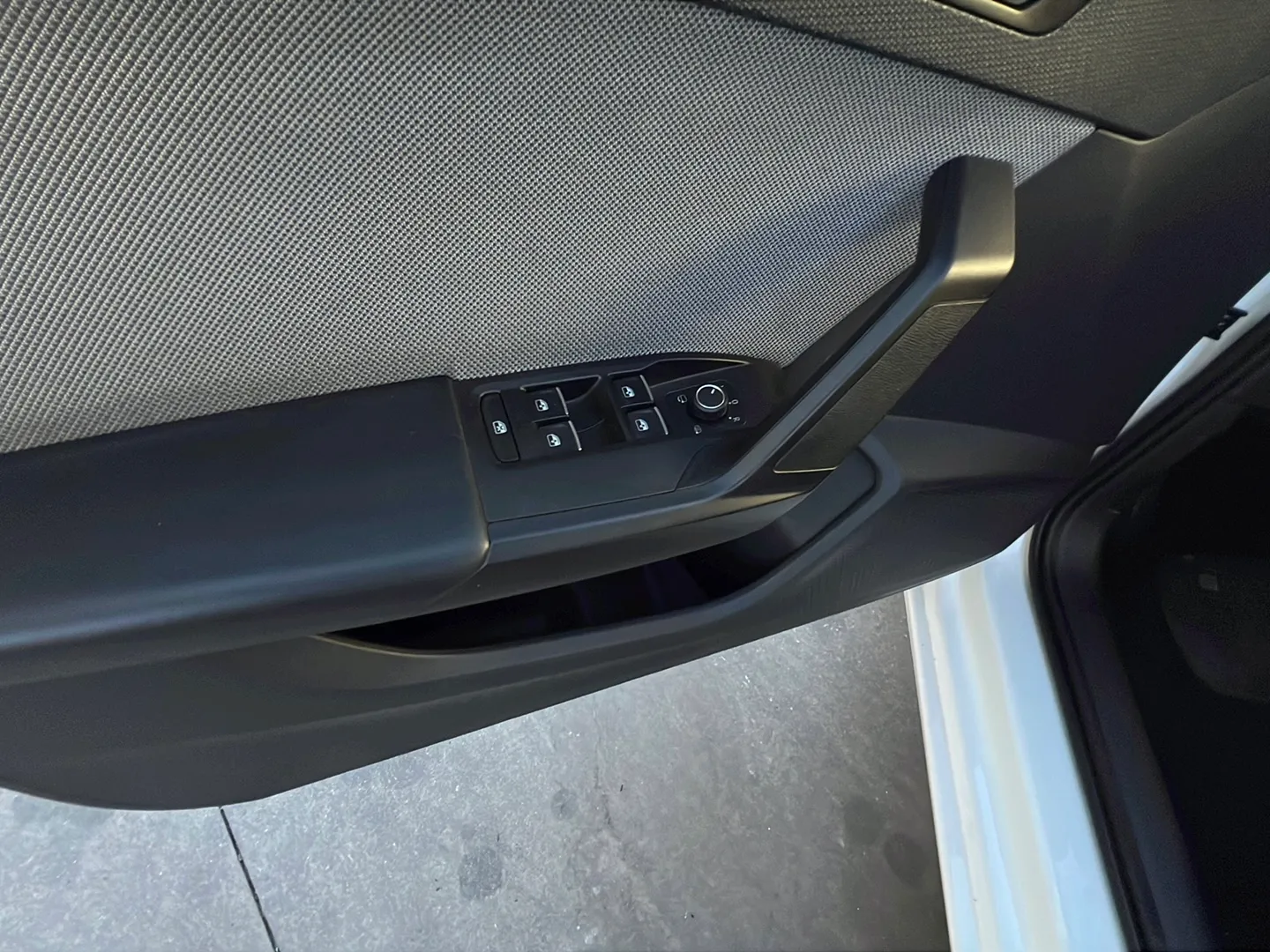 SEAT León 1.0 eTSI DSG-7 Style - foto 18