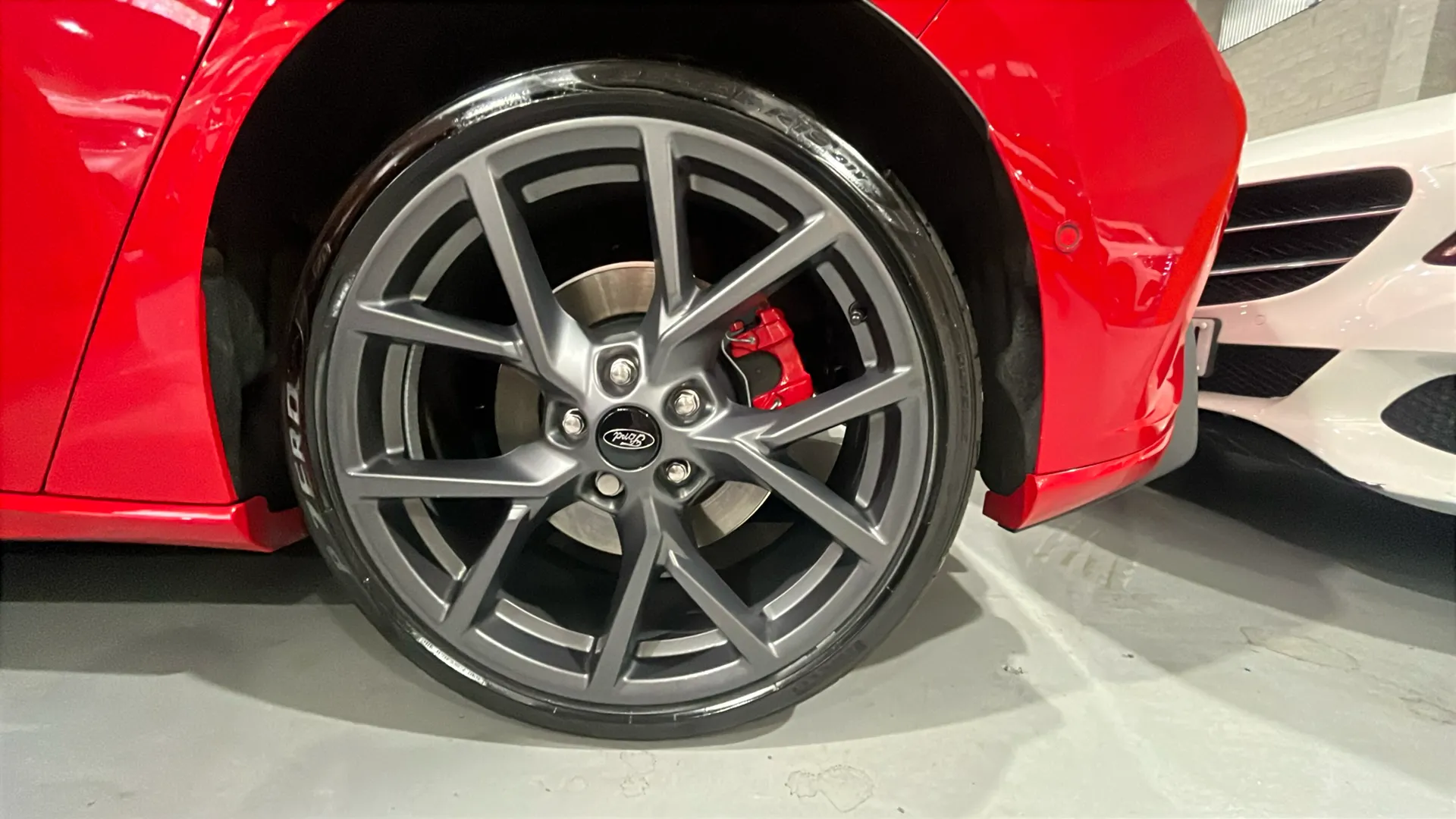 Ford Focus ST Edition 2.3 EcoBoost - foto 14