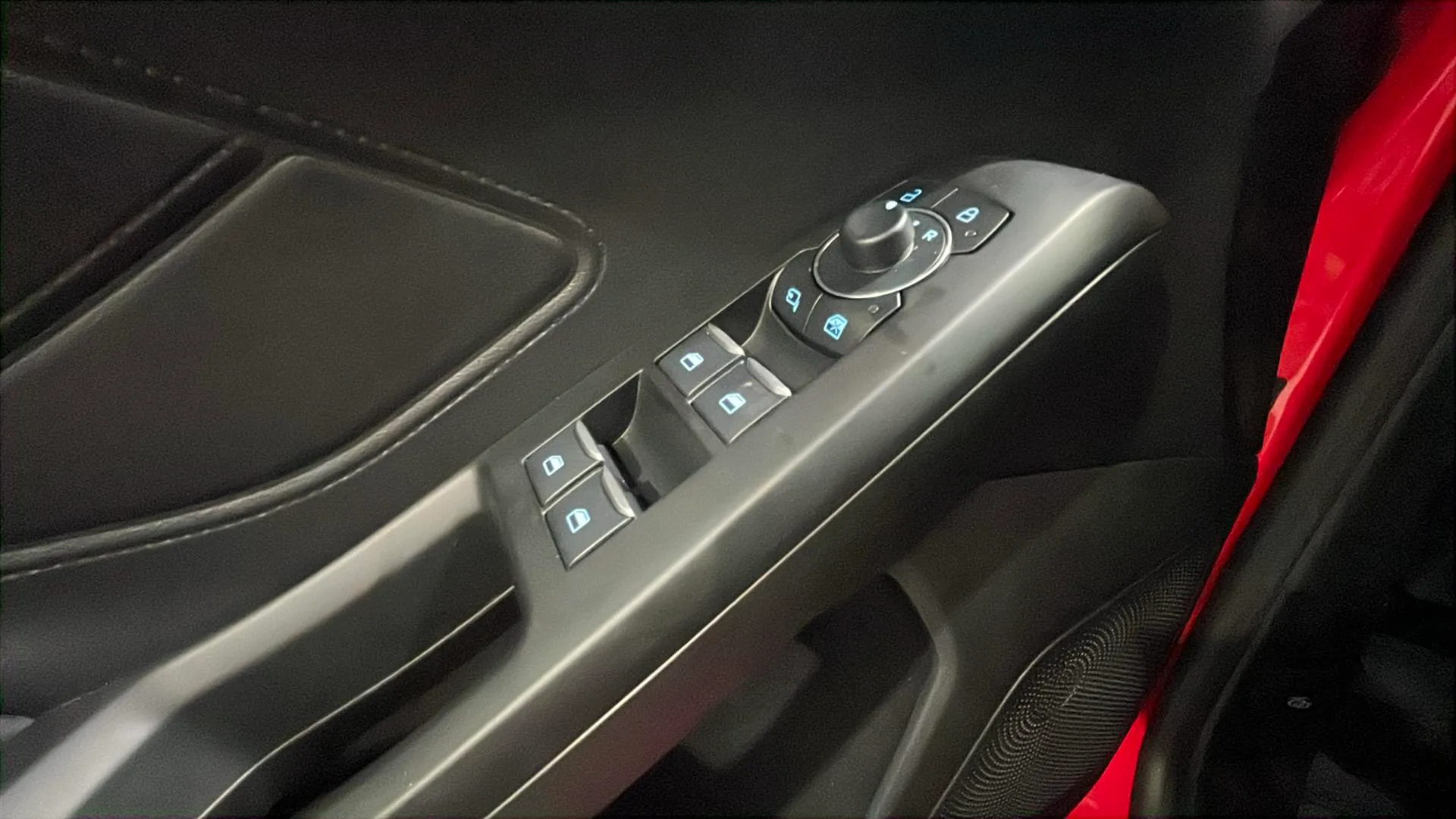 Ford Focus ST Edition 2.3 EcoBoost - foto 19