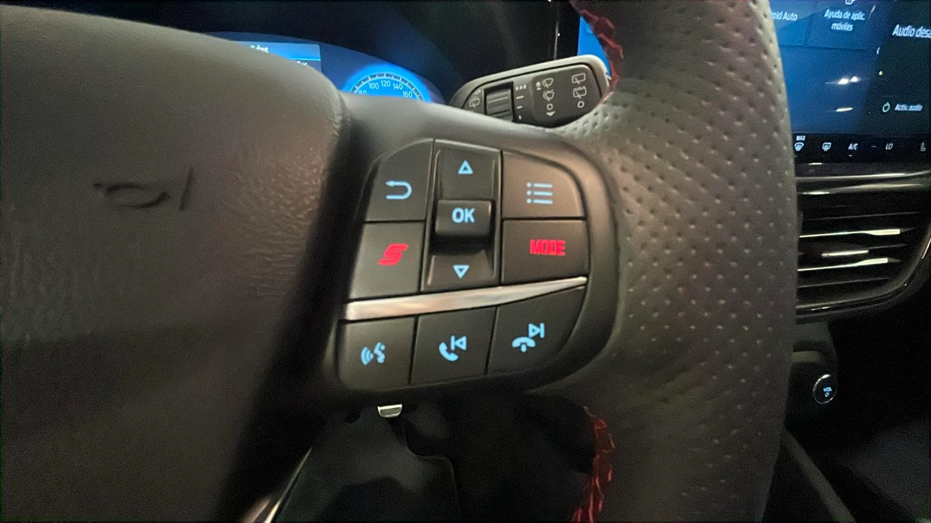Ford Focus ST Edition 2.3 EcoBoost - foto 16