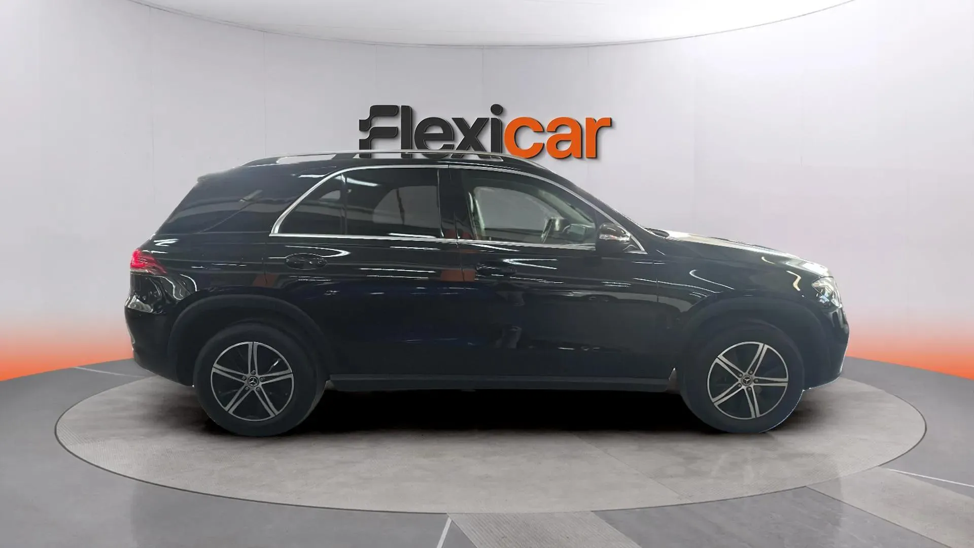 Mercedes-Benz GLE 350 d 4MATIC - foto 8