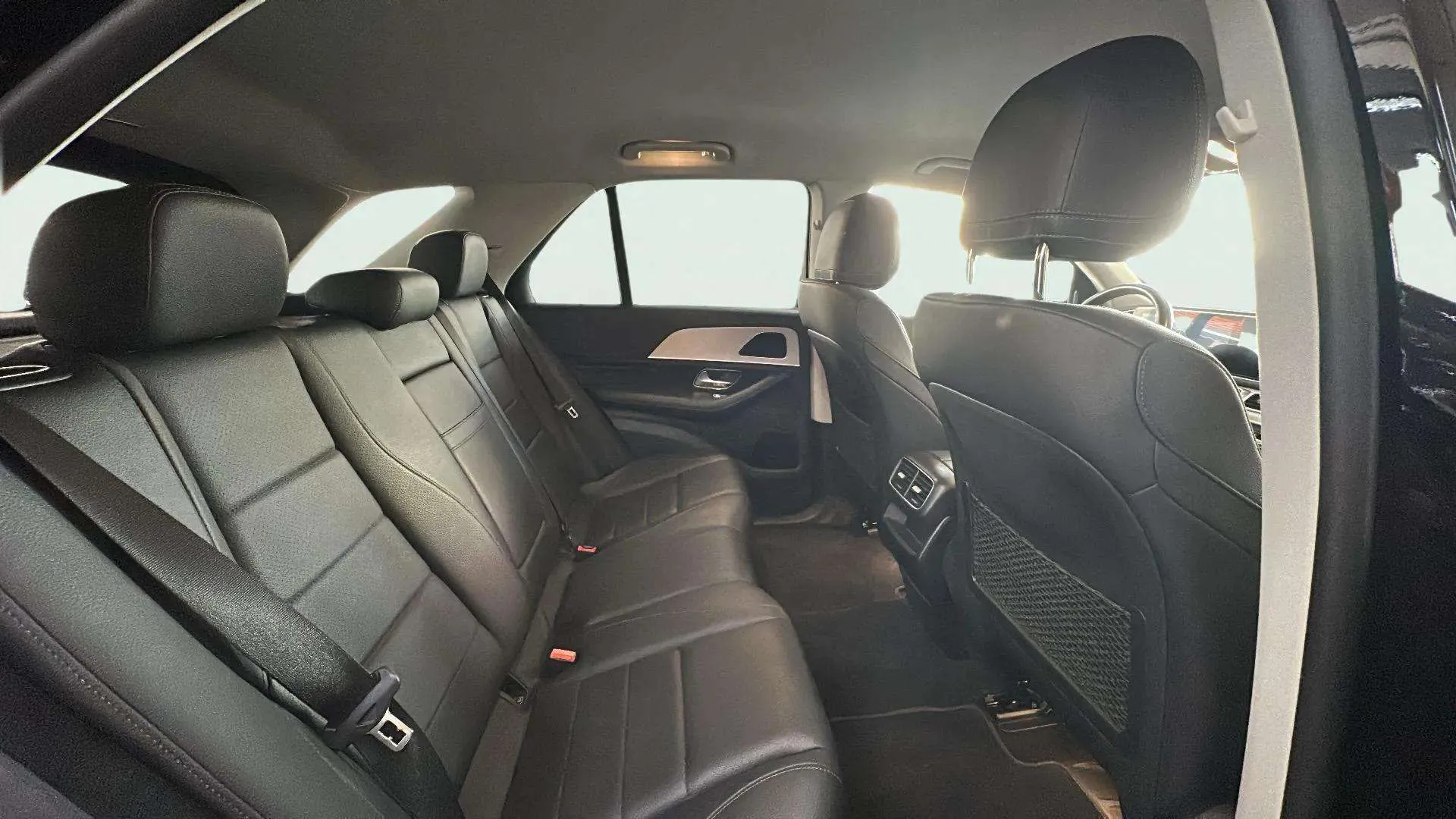 Mercedes-Benz GLE 350 d 4MATIC - foto 24