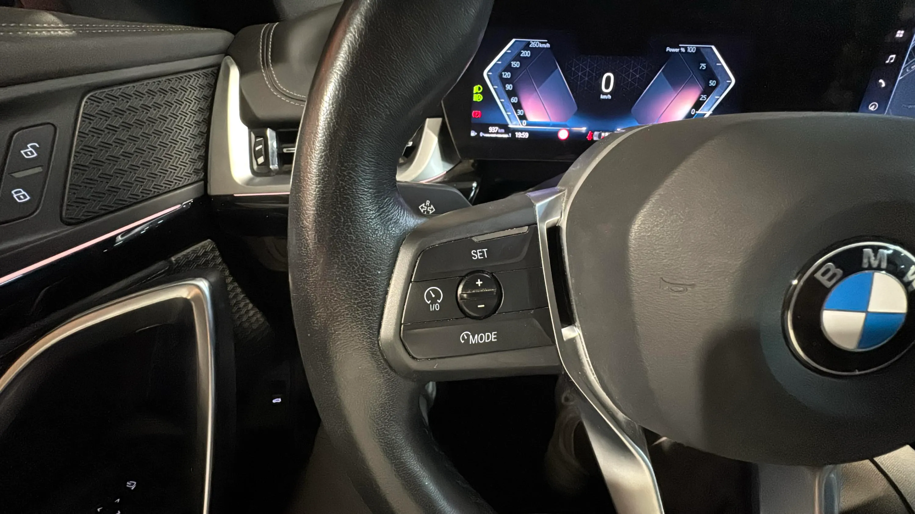 BMW X1 sDrive18d - foto 18