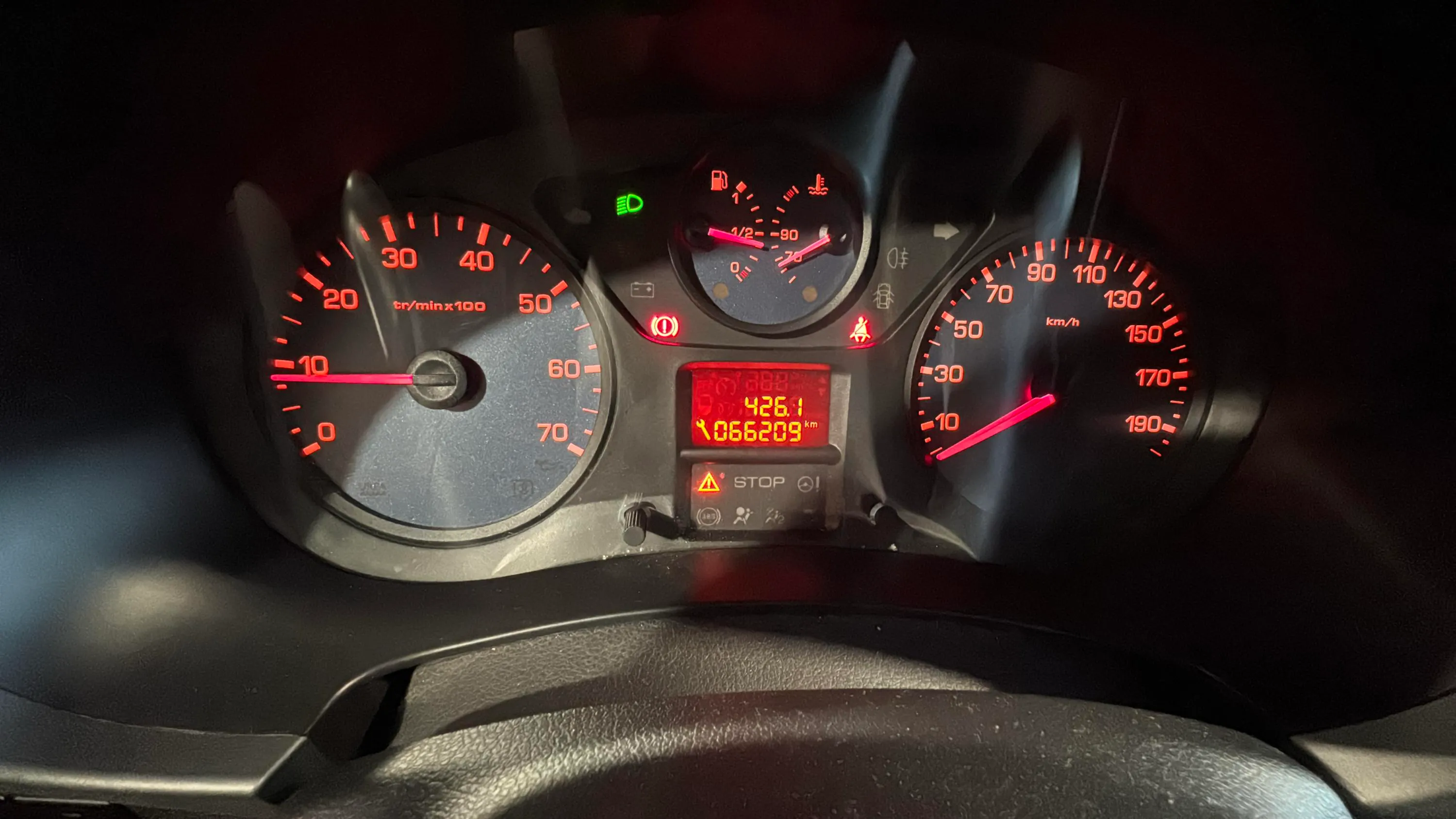 Peugeot Partner Tepee Active 1.2 PureTech - foto 15