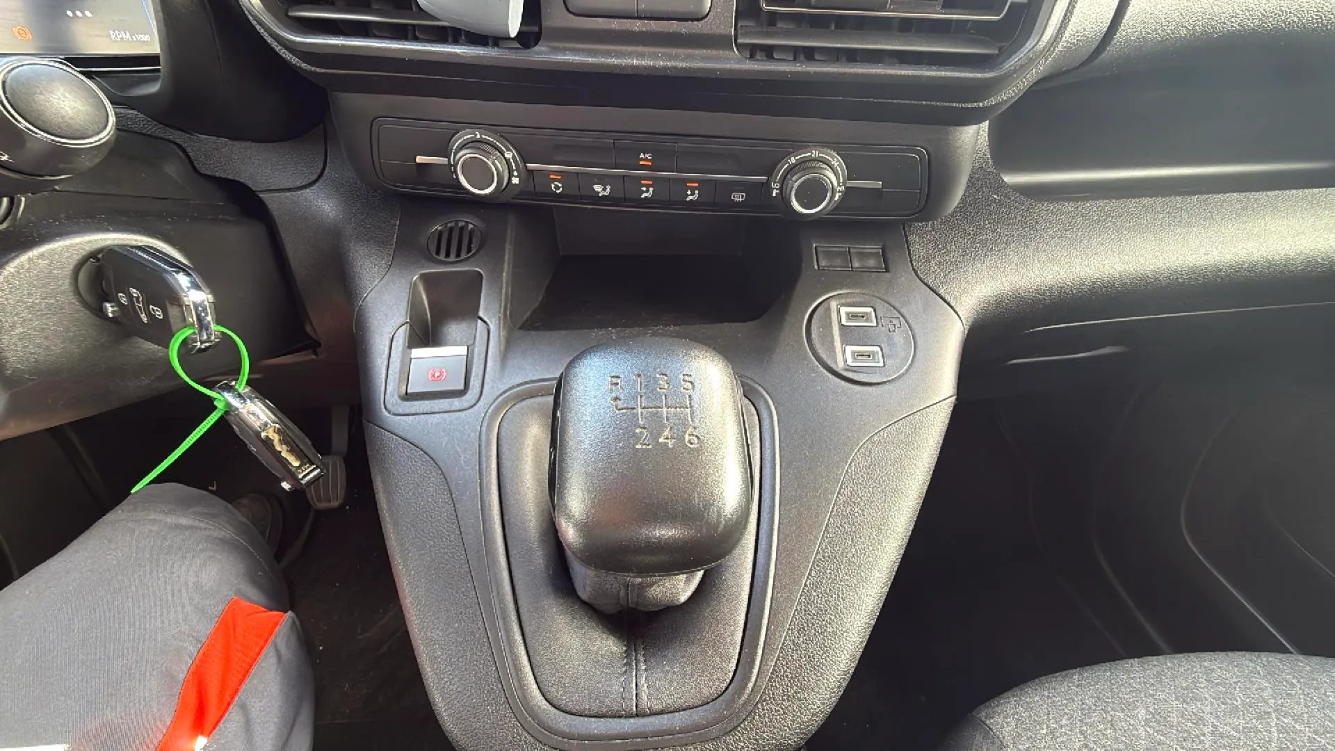 Opel Combo 1.5 TD Business Edition L N1 - foto 15
