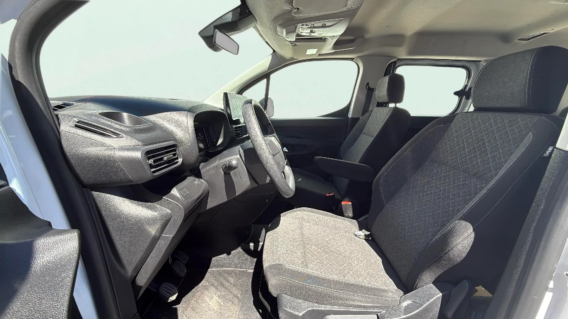 Opel Combo 1.5 TD Business Edition L N1 - foto 18