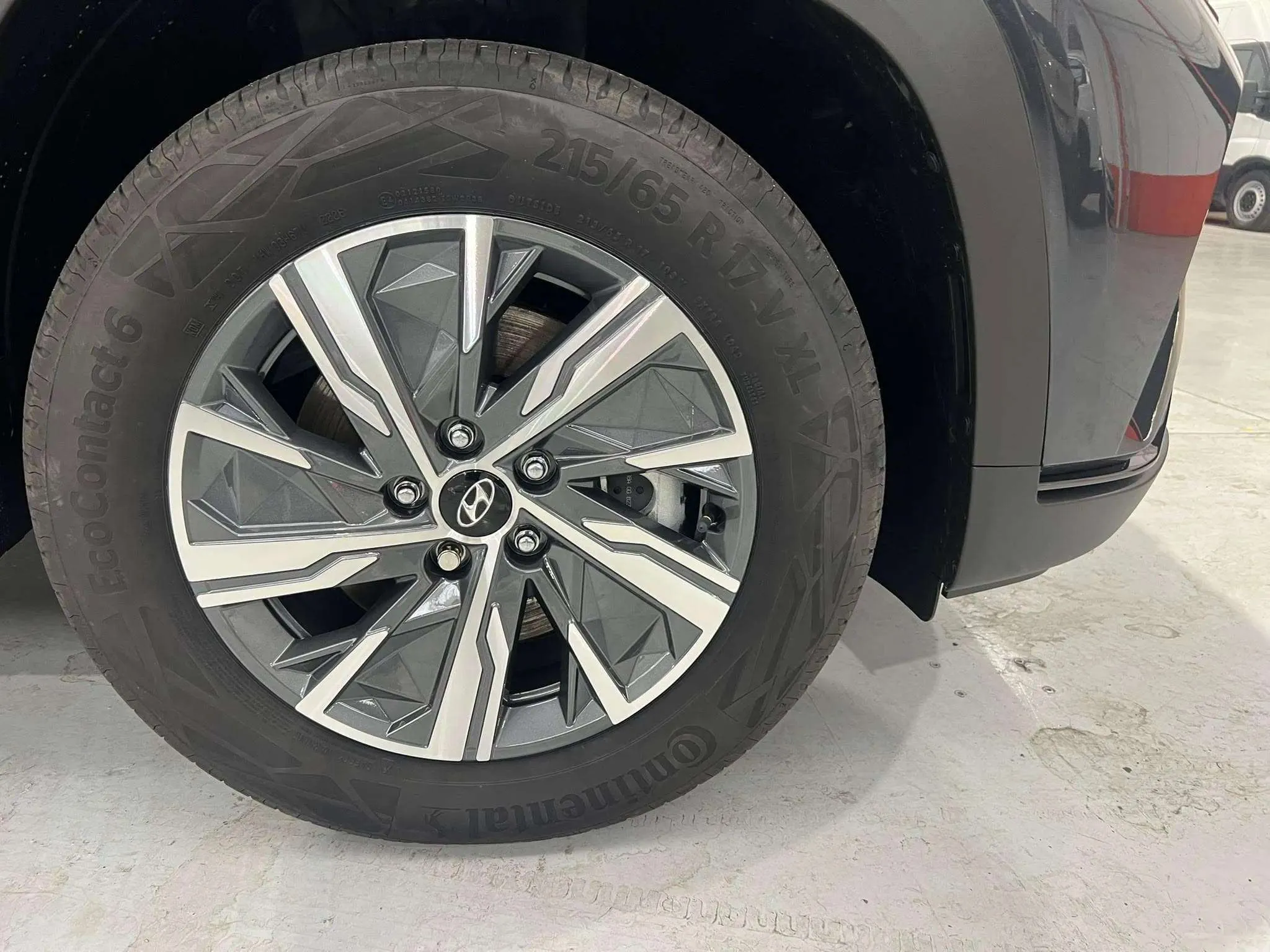 Hyundai Tucson 1.6 T-GDi HEV Maxx Sky - foto 9
