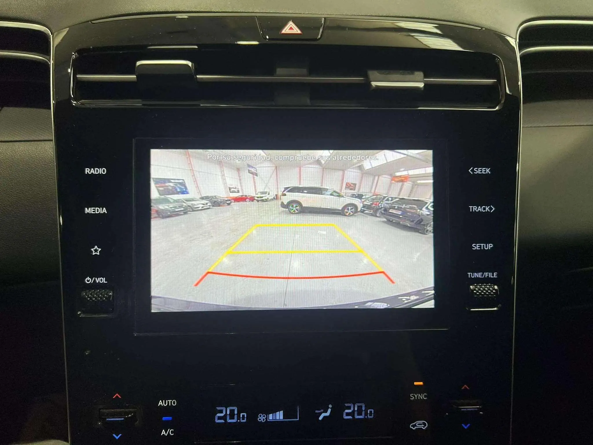 Hyundai Tucson 1.6 T-GDi HEV Maxx Sky - foto 25