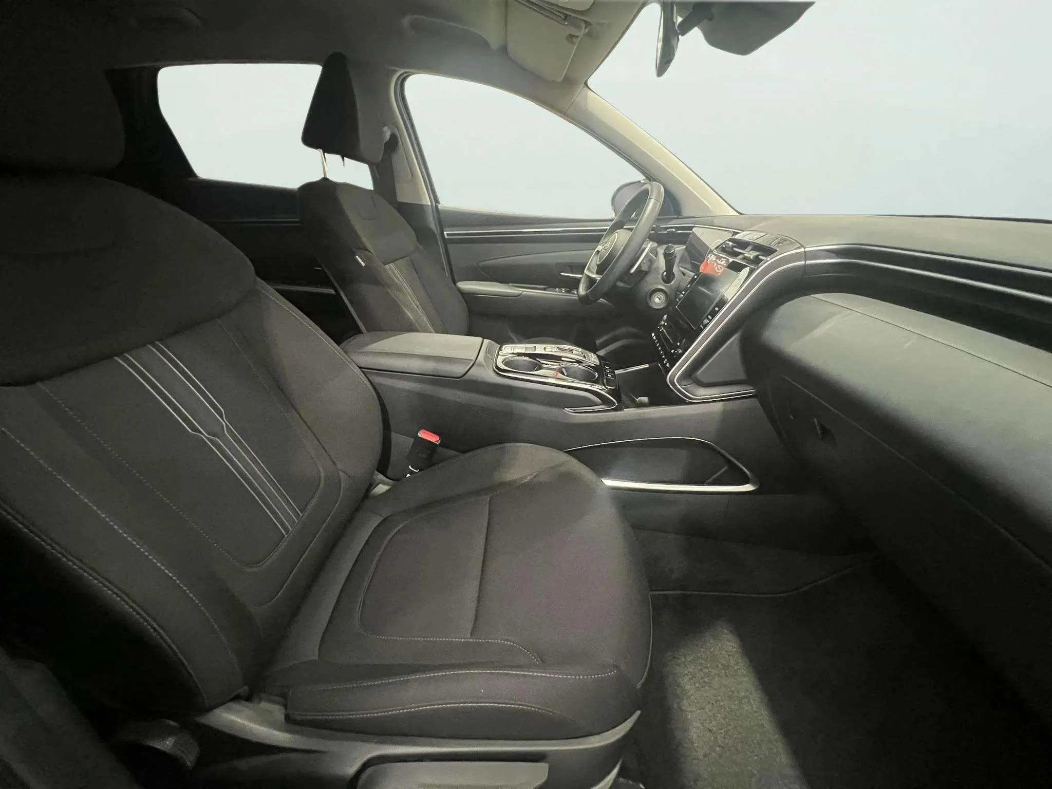 Hyundai Tucson 1.6 T-GDi HEV Maxx Sky - foto 14