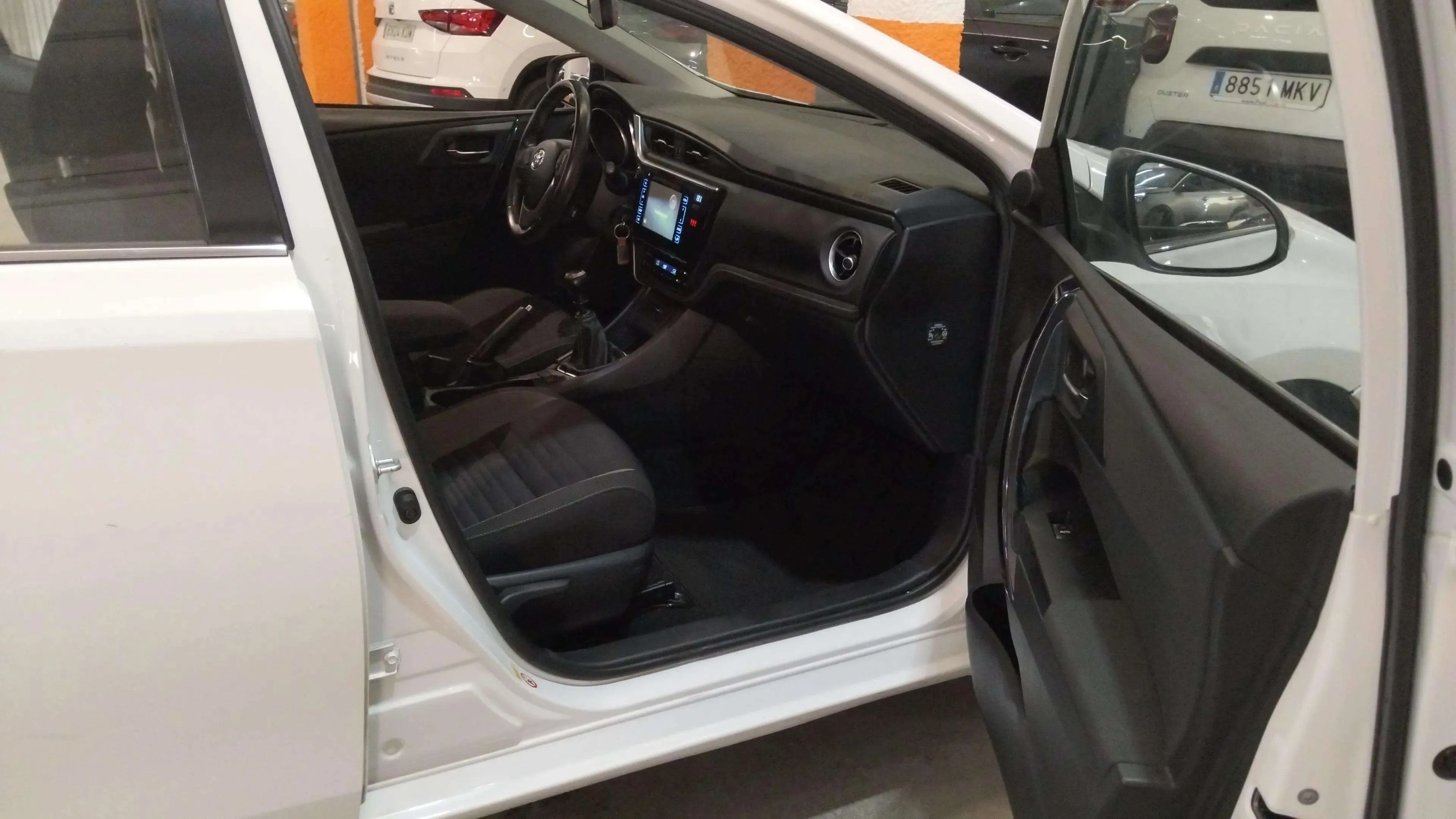 Toyota Auris 1.2 120T Active - foto 10