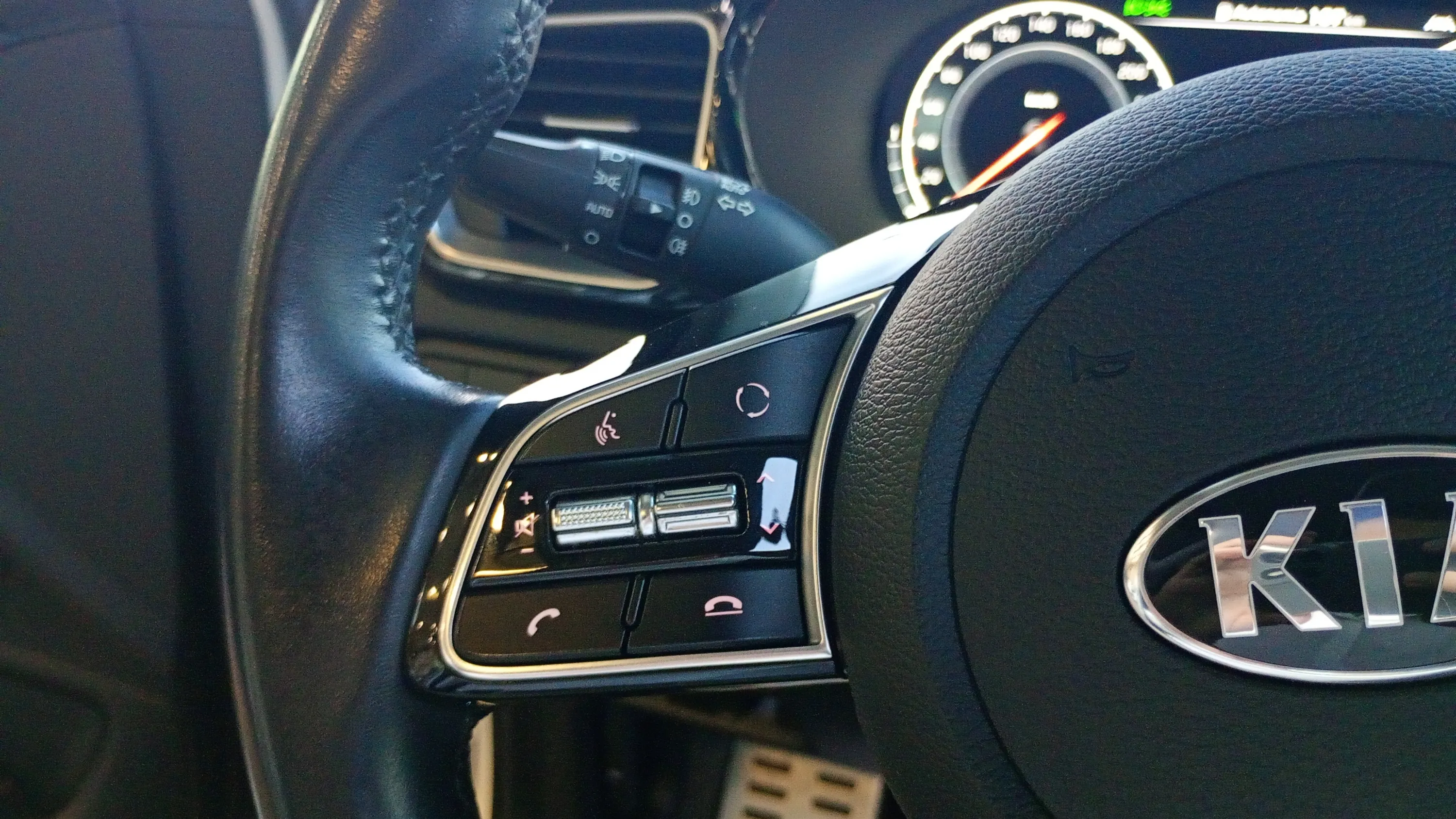 Kia XCeed 1.6 CRDi Drive - foto 14