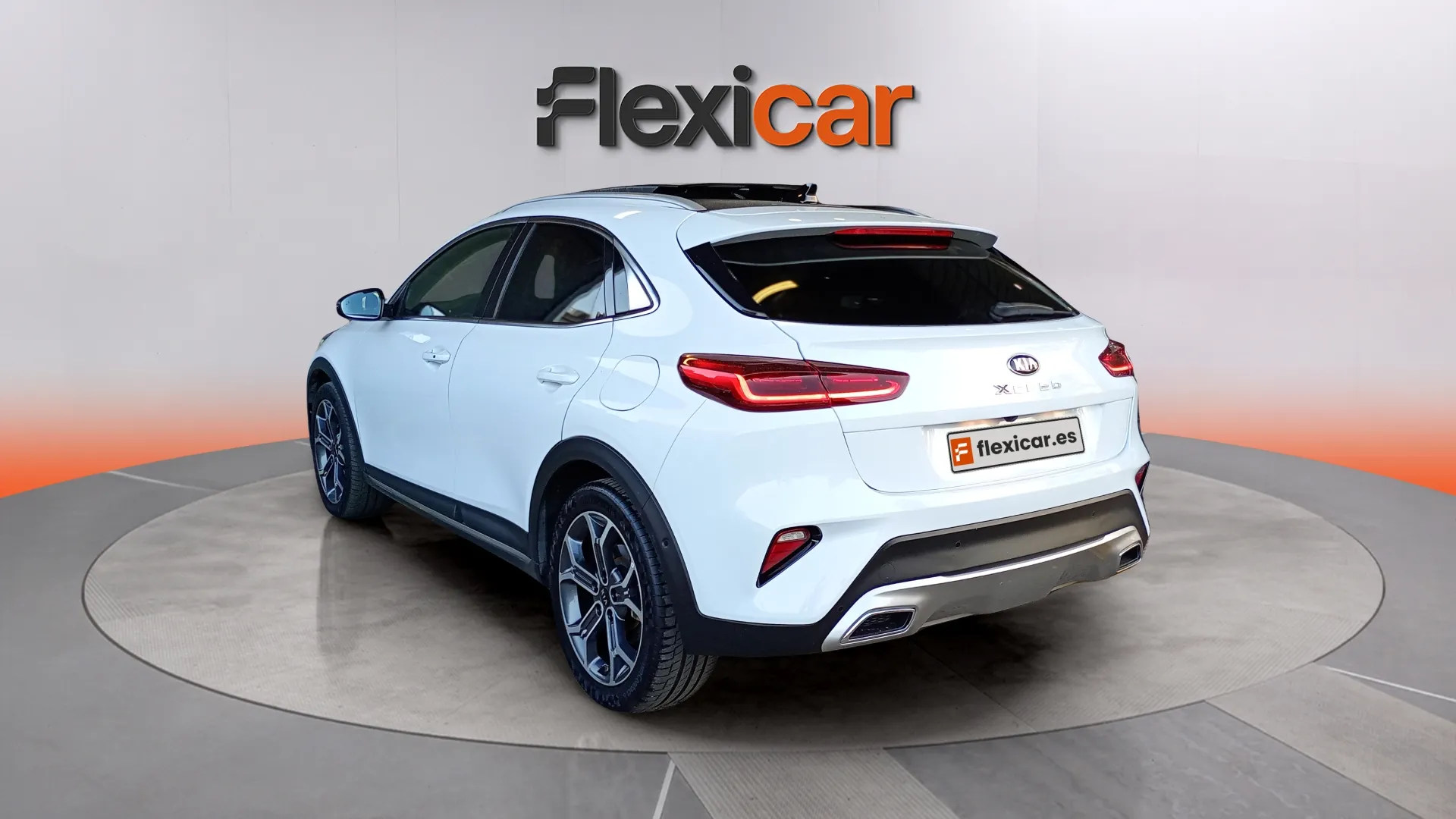 Kia XCeed 1.6 CRDi Drive - foto 5