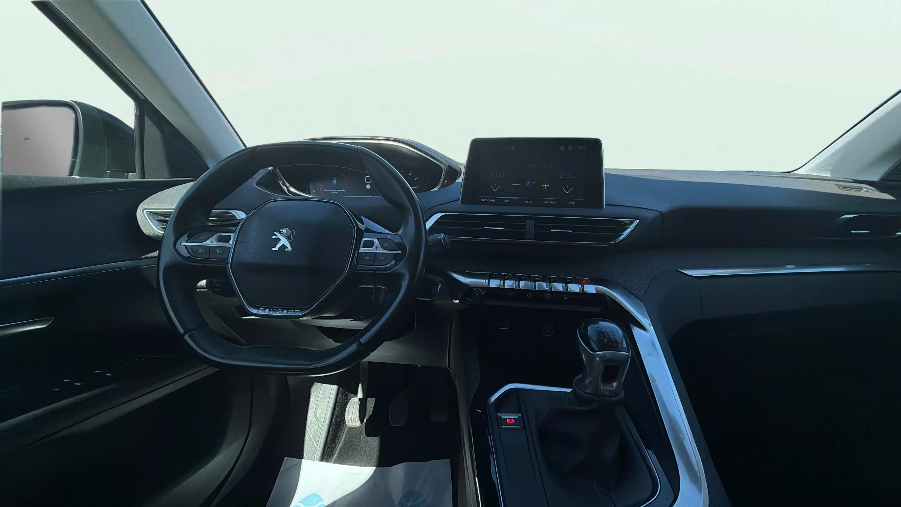 Peugeot 5008 Allure 1.2L PureTech - foto 12