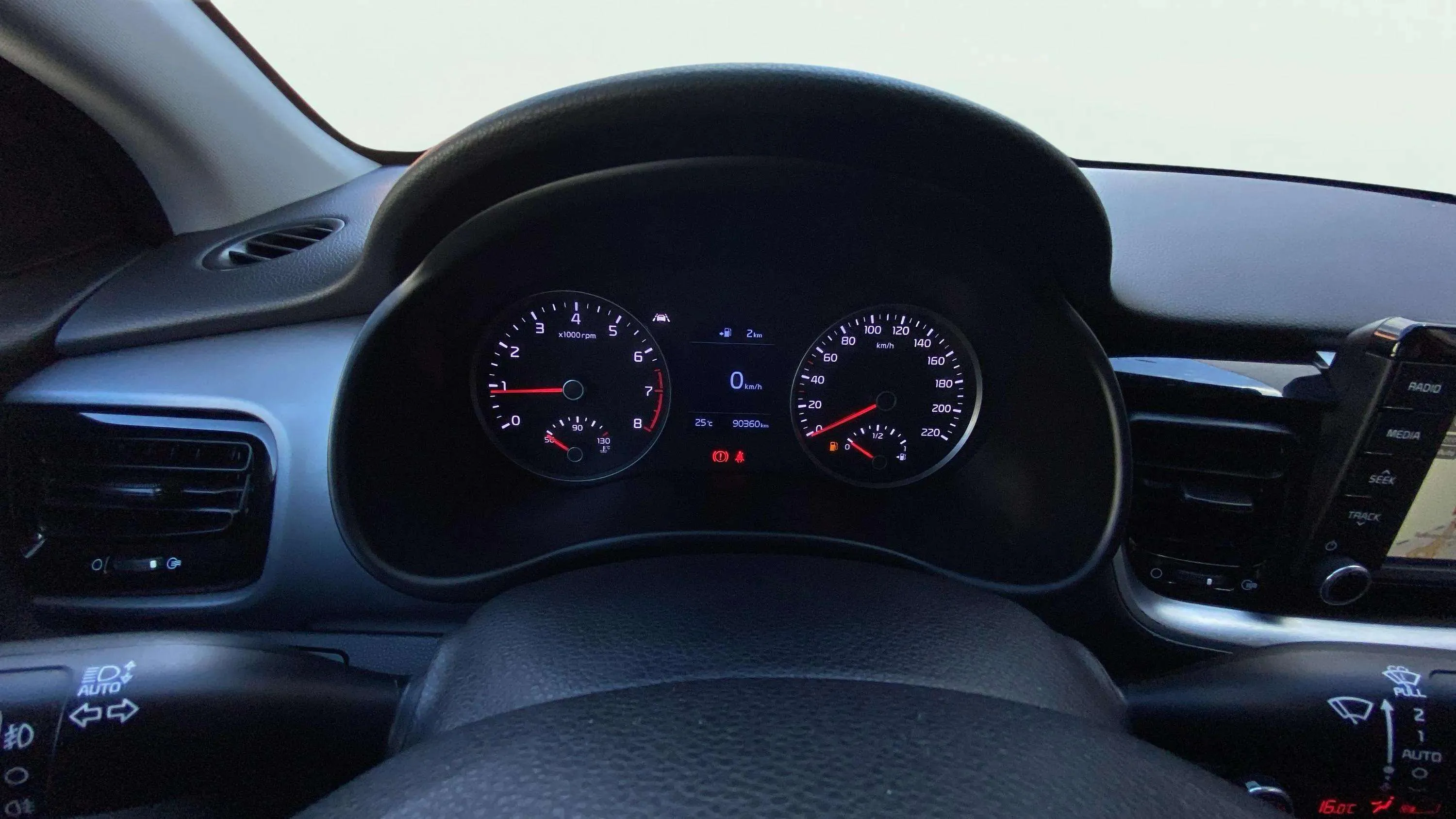 Kia Stonic 1.0 T-GDi Business - foto 12