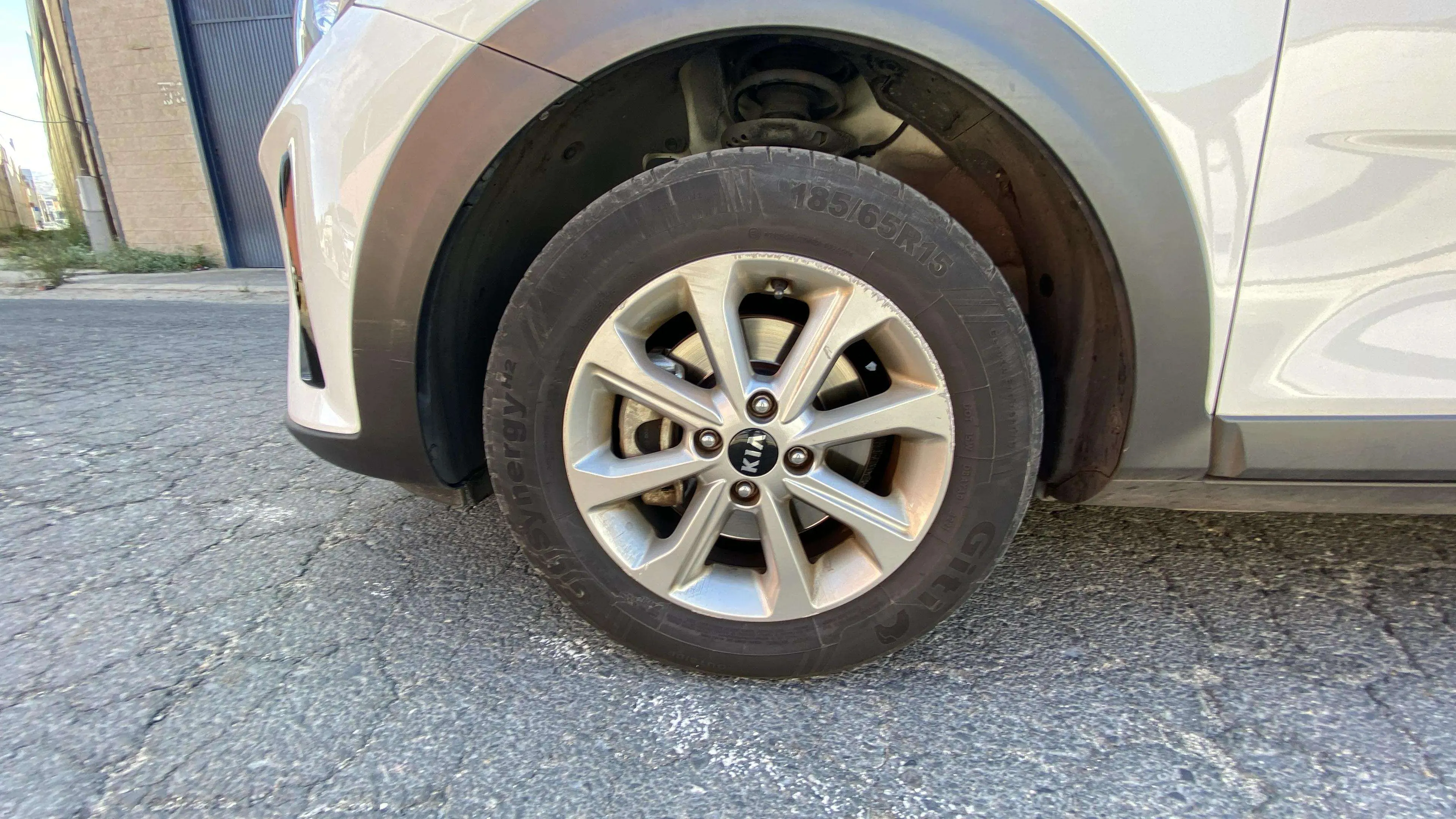 Kia Stonic 1.0 T-GDi Business - foto 29