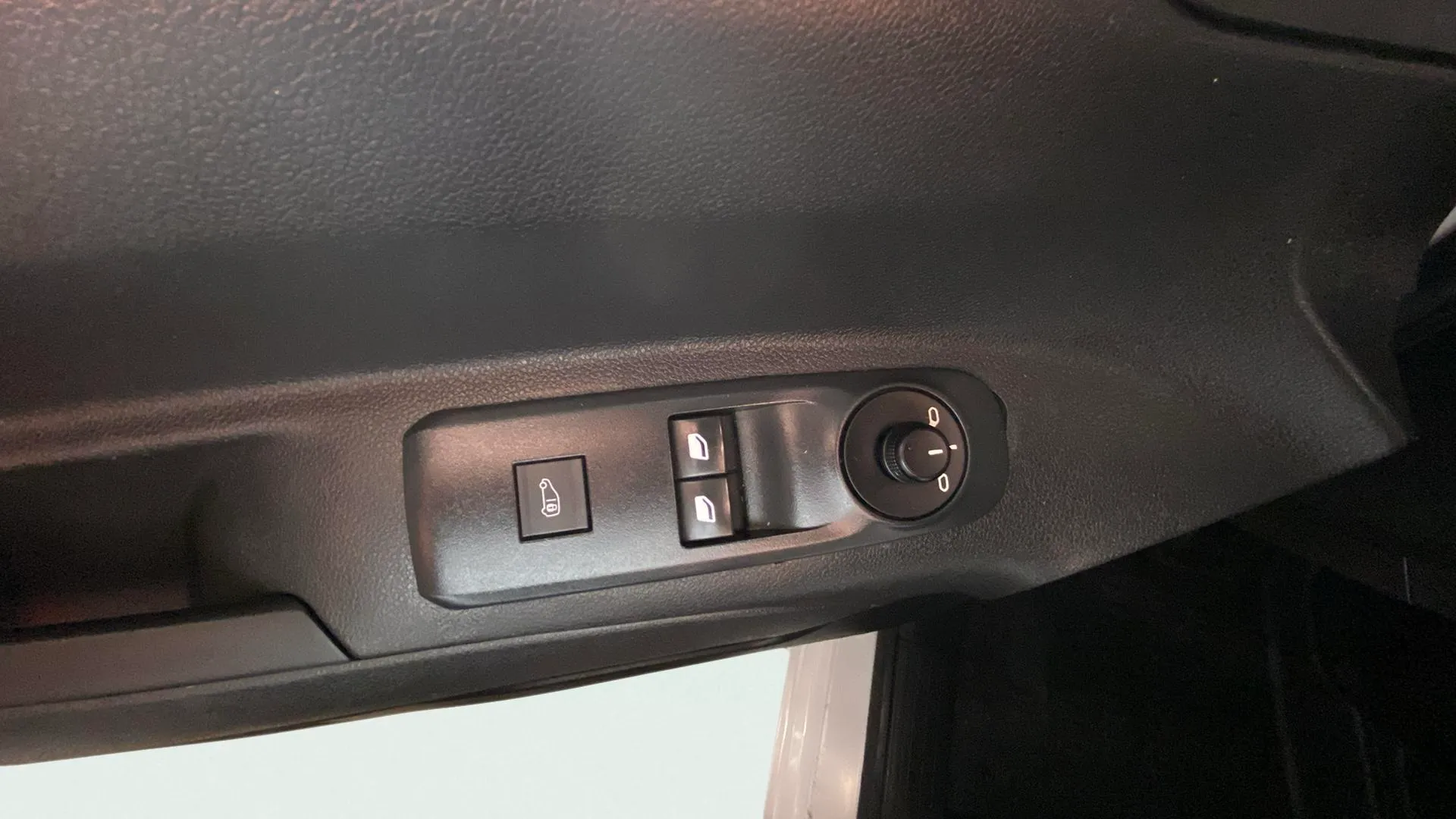 Citroën Berlingo Talla M BlueHDi 100 Club - foto 15