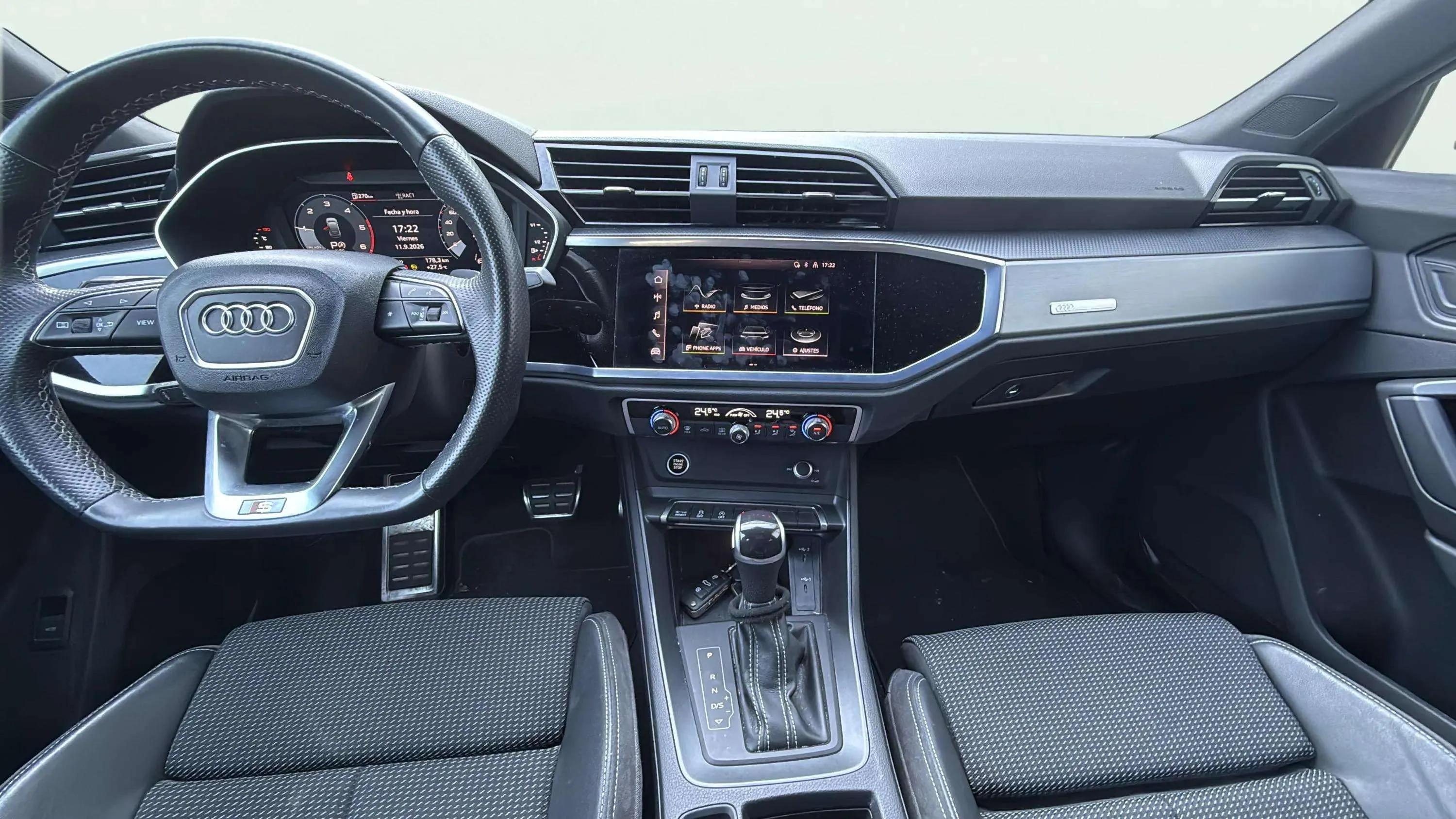 Audi Q3 Black line 35 TDI quattro S tronic - foto 11