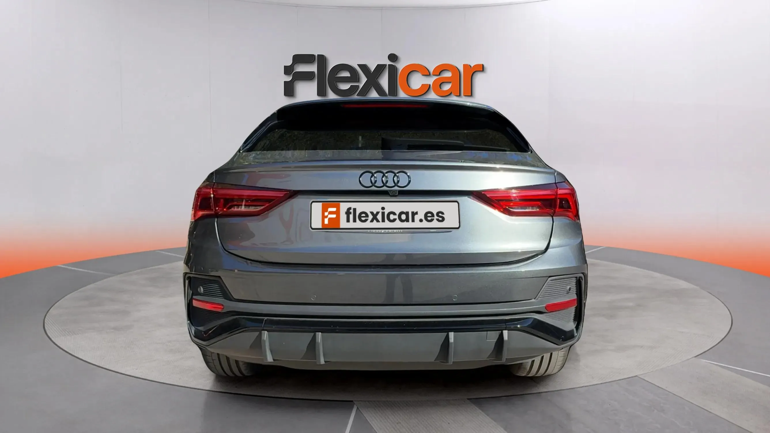 Audi Q3 Black line 35 TDI quattro S tronic - foto 5