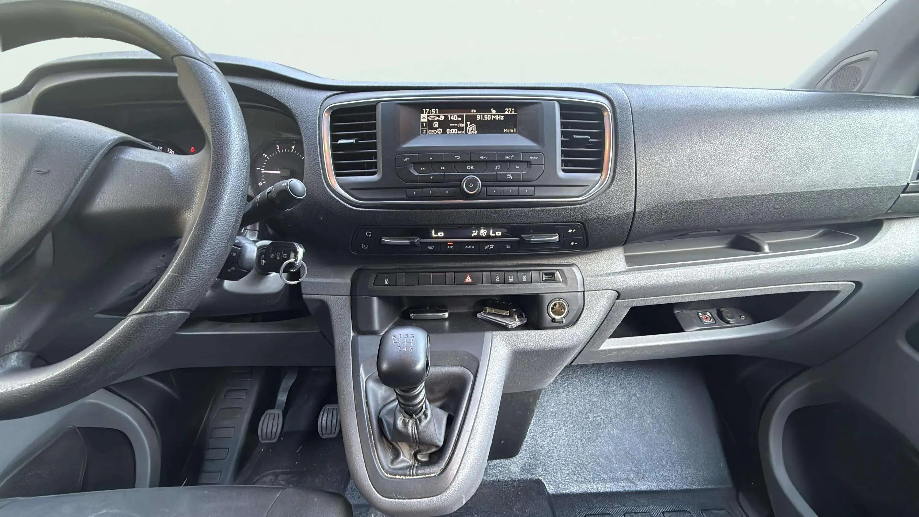 Peugeot Expert Combi 2.0 BlueHDi Standard - foto 13