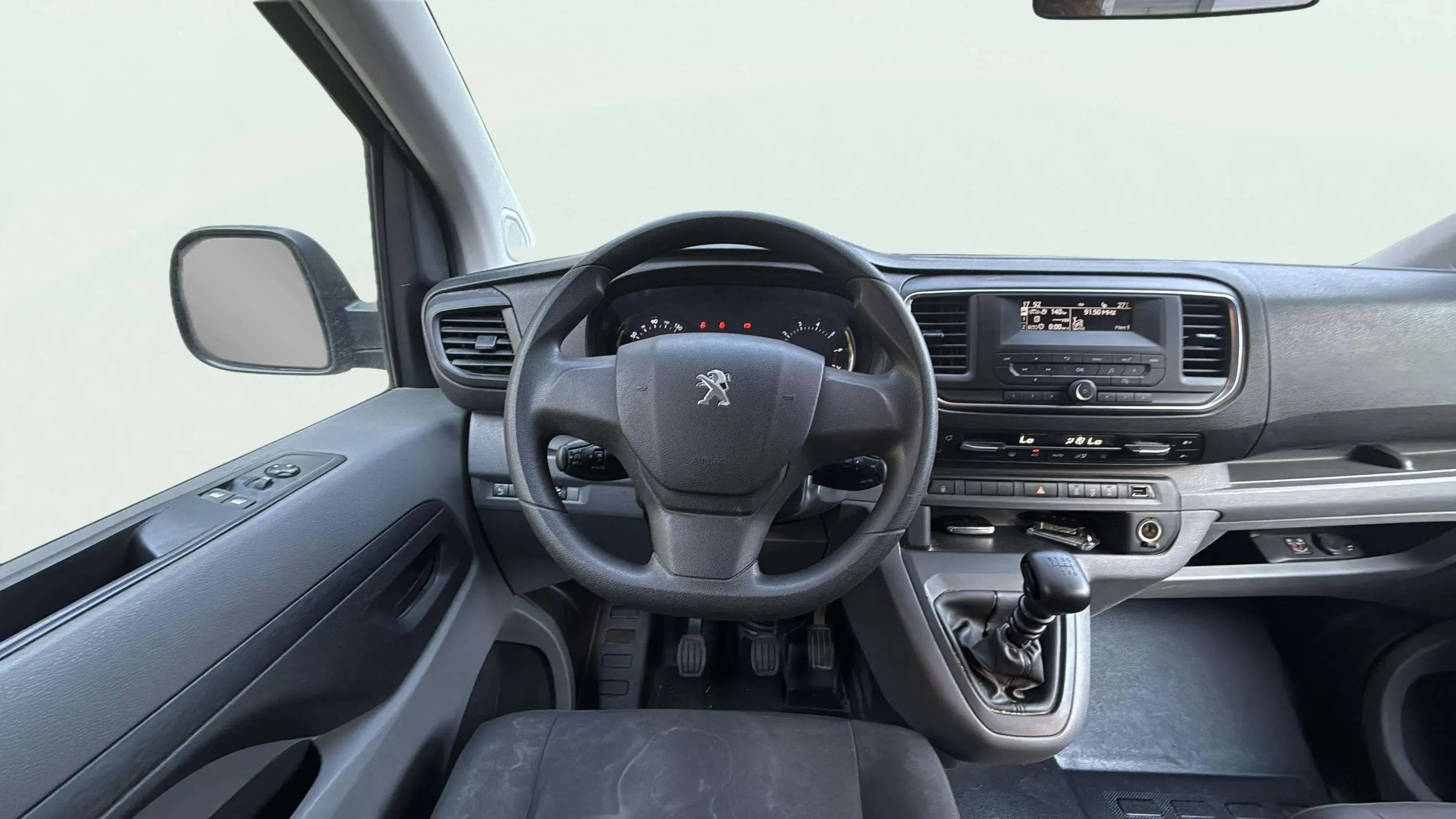 Peugeot Expert Combi 2.0 BlueHDi Standard - foto 12