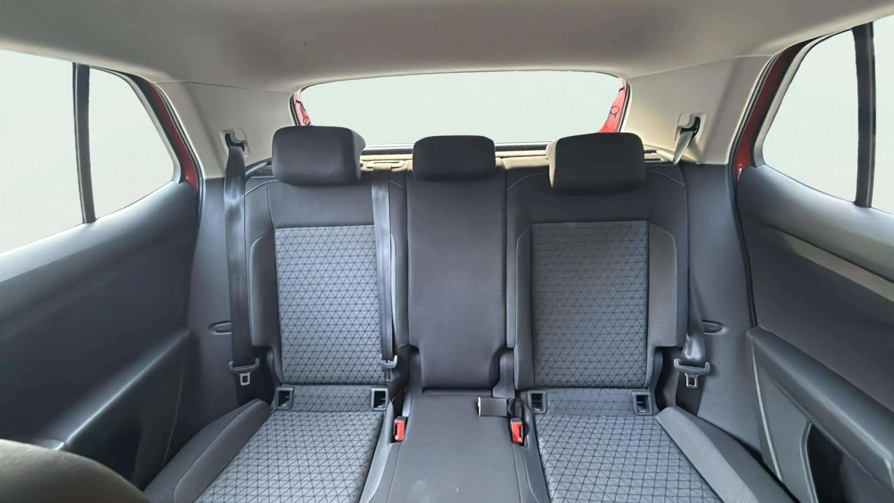 Volkswagen T-Cross Advance 1.0 TSI - foto 16