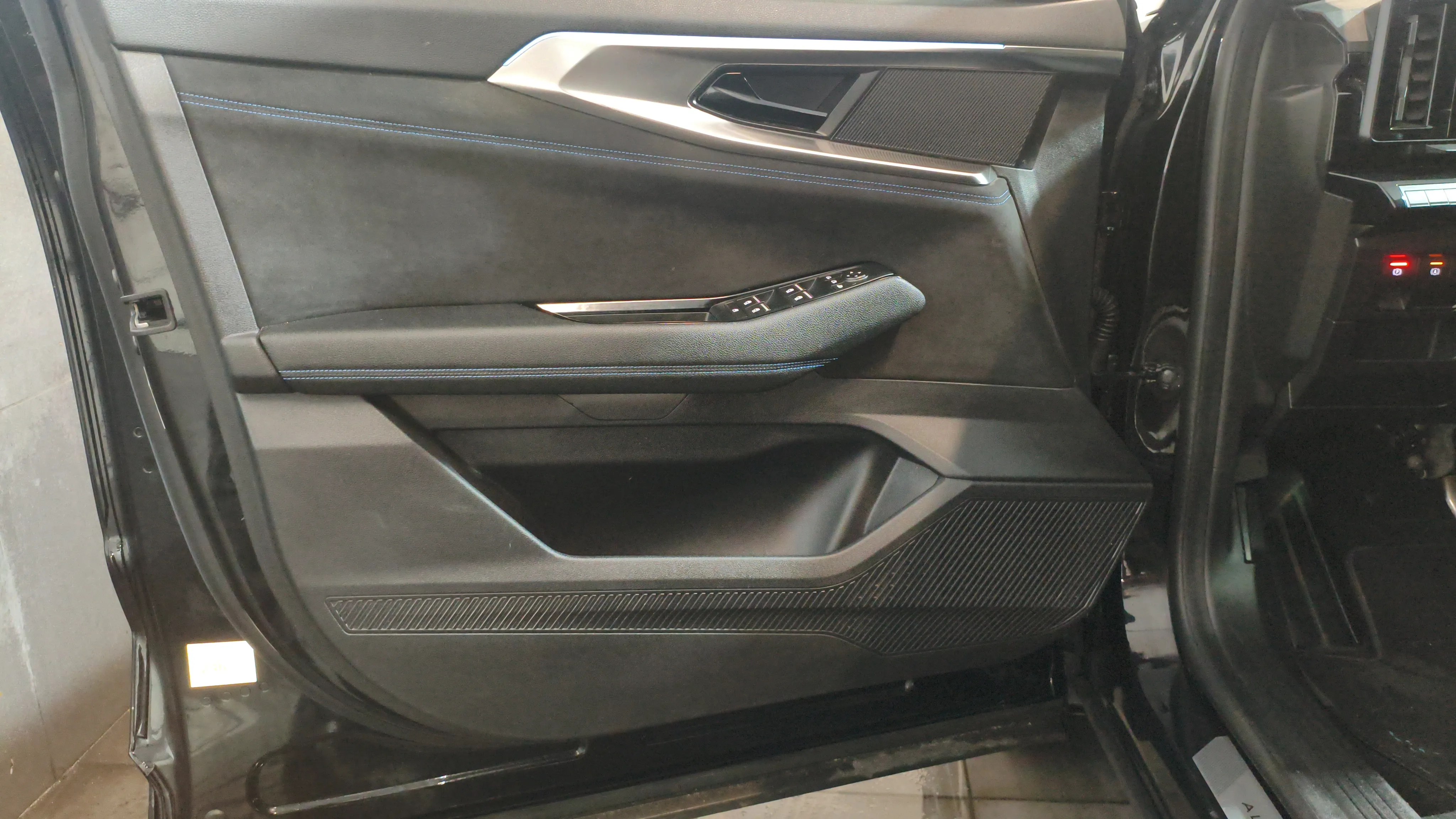 Renault Austral Techno Esprit Alpine E-Tech F Hybr - foto 19