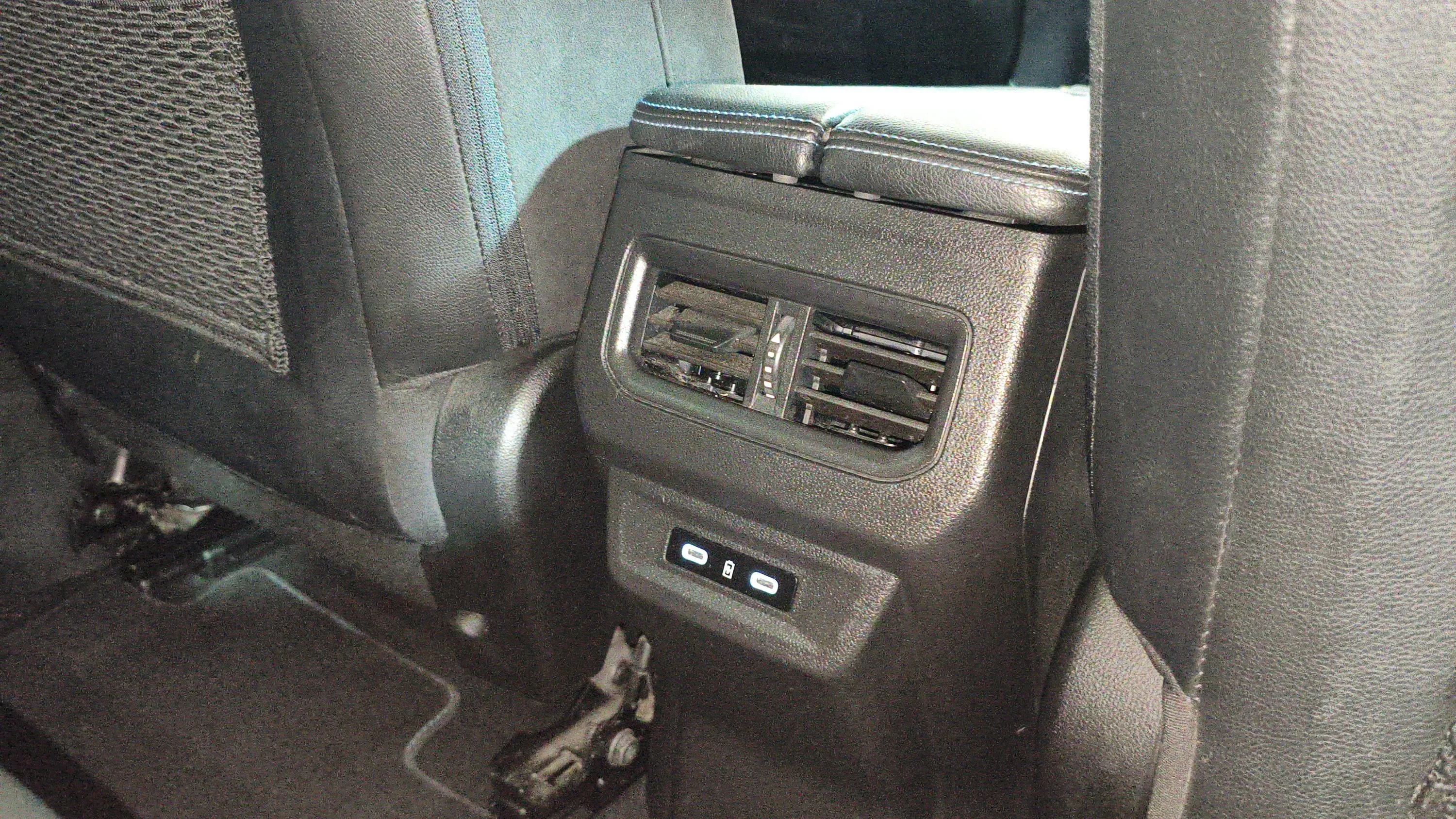 Renault Austral Techno Esprit Alpine E-Tech F Hybr - foto 24